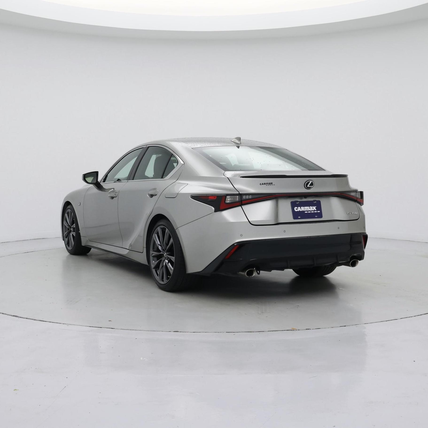 Thumbnail: 2022 Lexus IS - 2