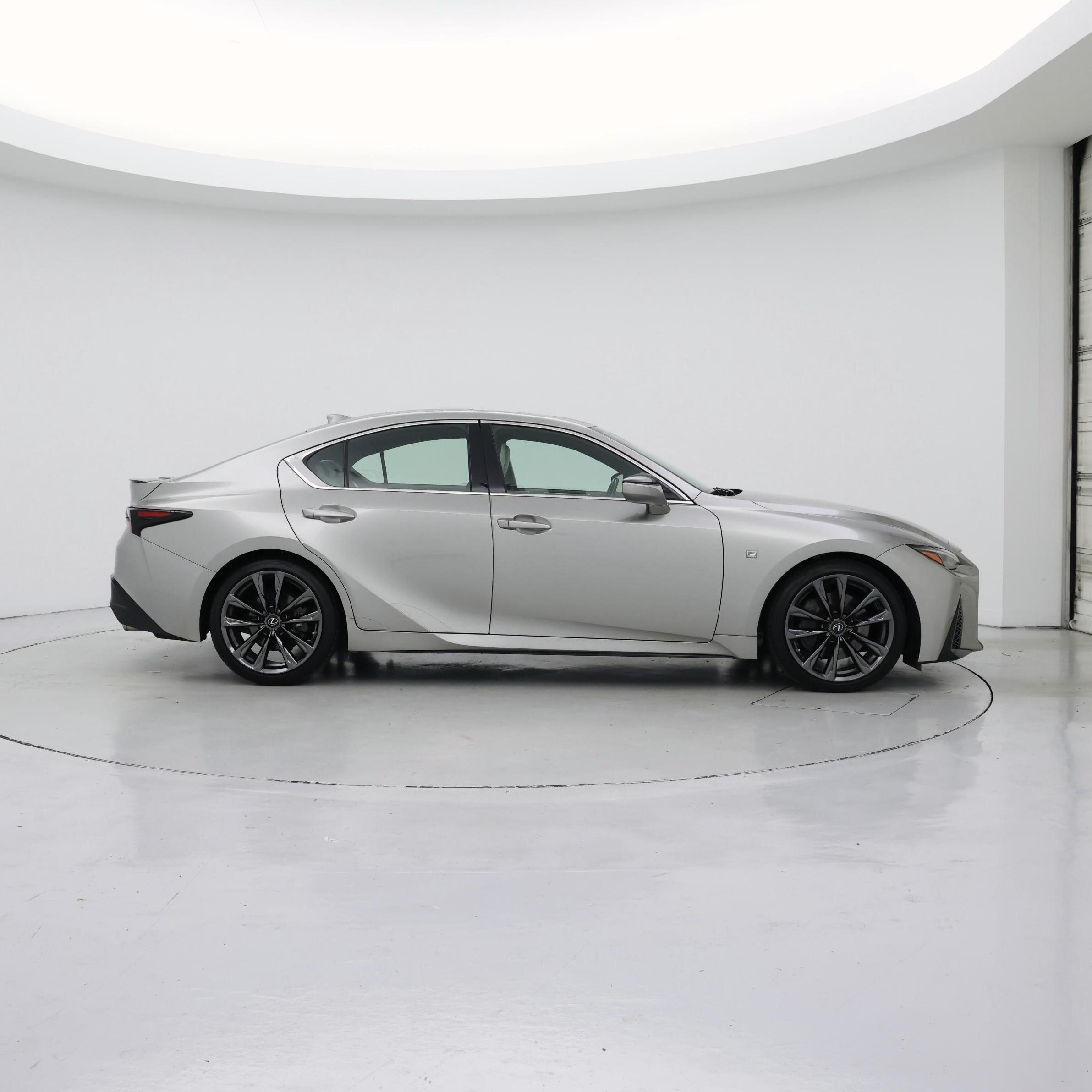 Thumbnail: 2022 Lexus IS - 7