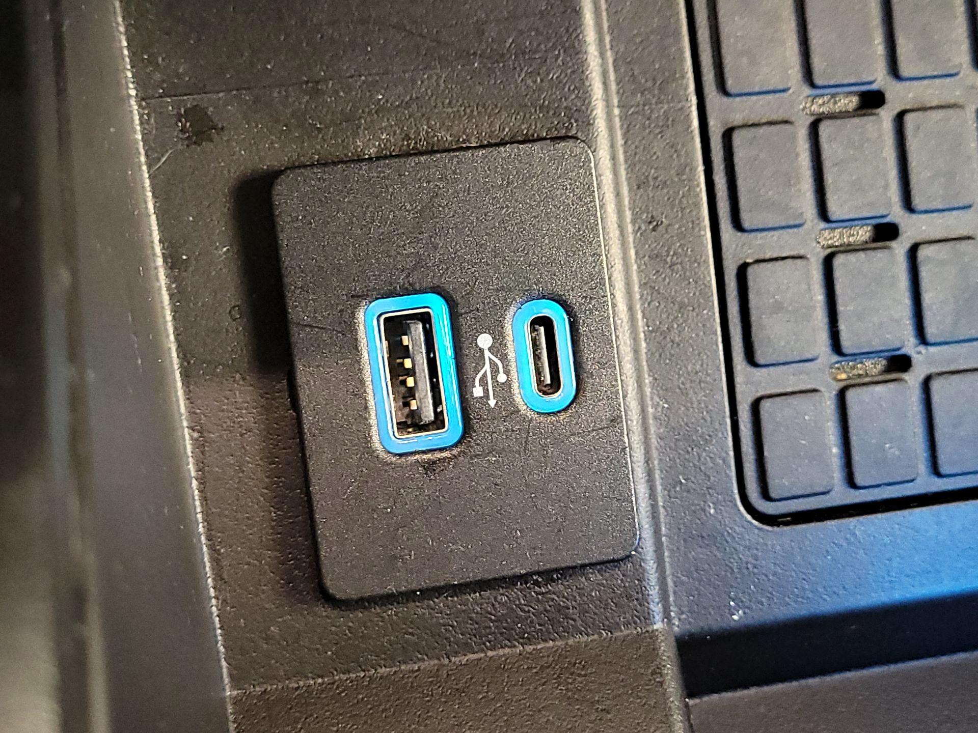 Thumbnail: 2023 Ford Expedition - 18