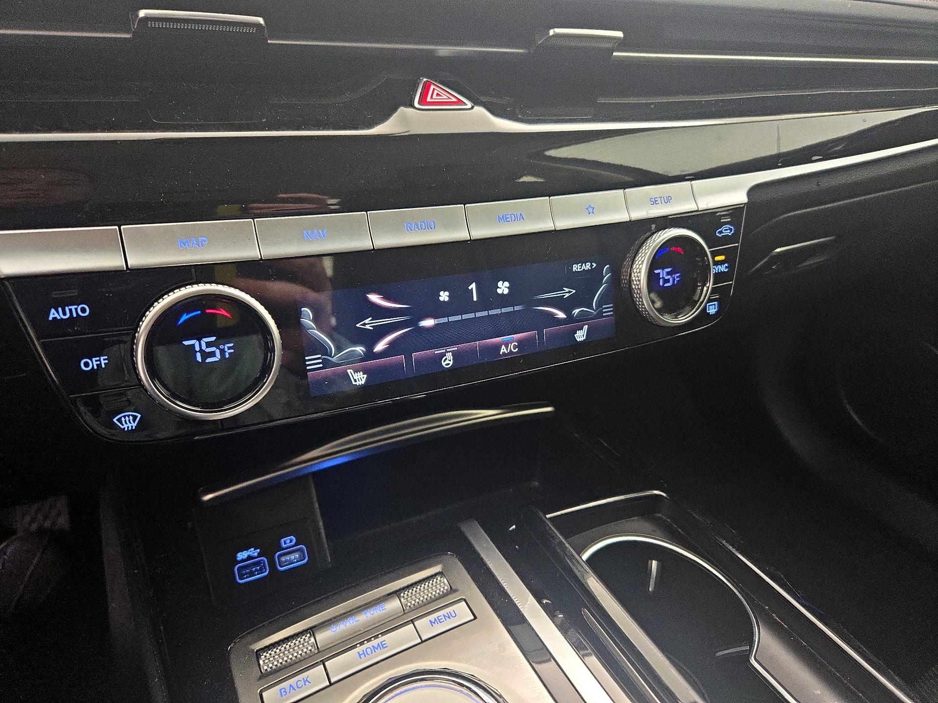 Thumbnail: 2023 Genesis G80 - 17