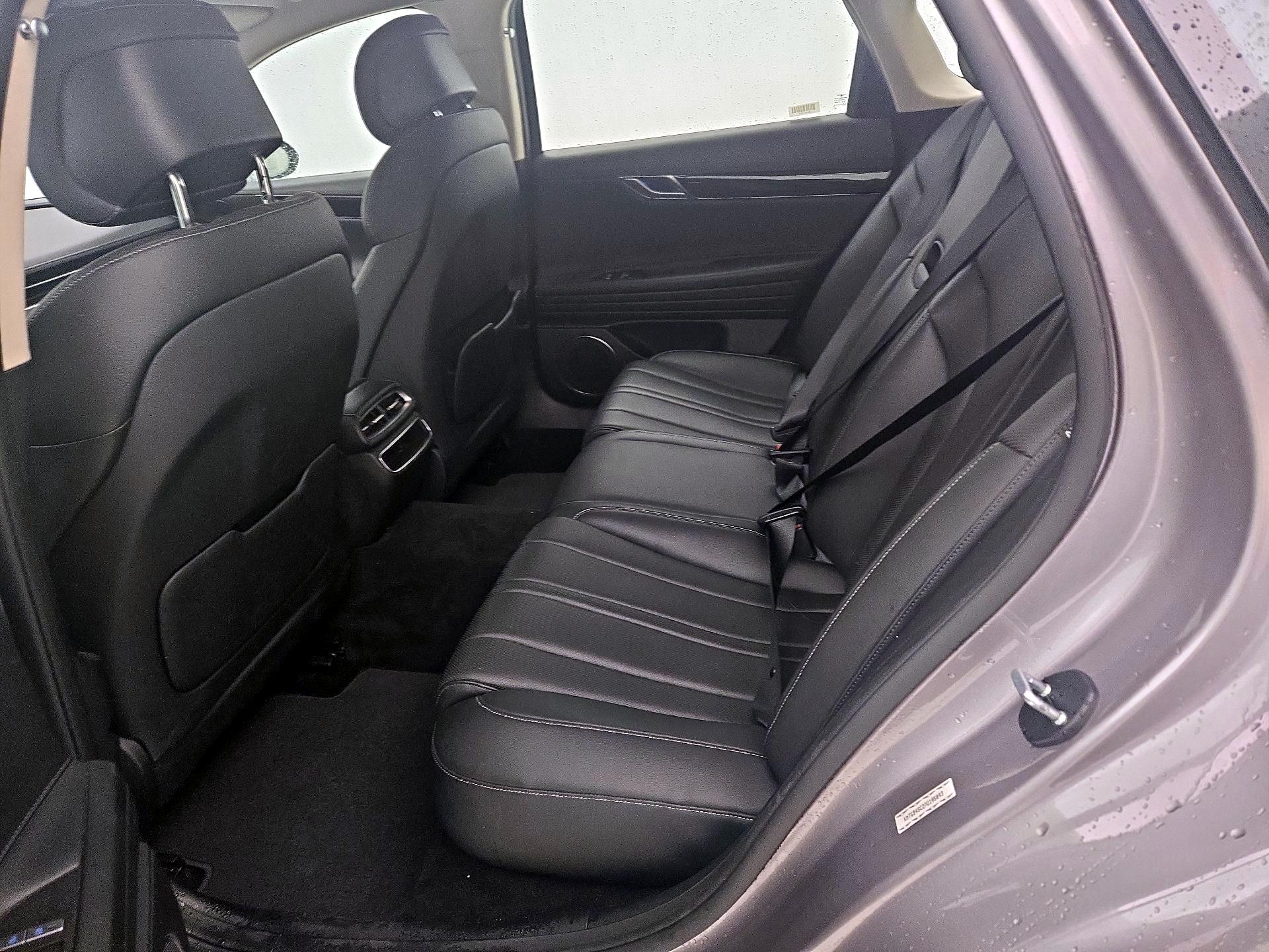 Thumbnail: 2023 Genesis G80 - 20