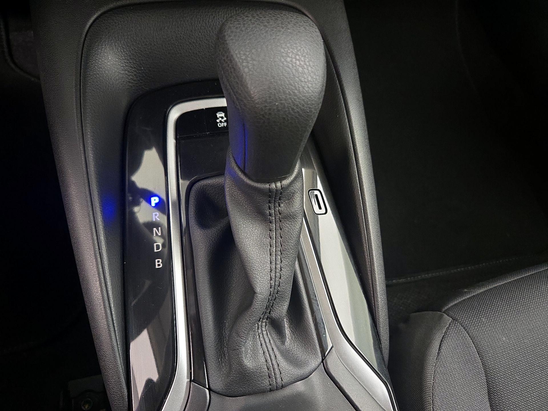 Thumbnail: 2025 Toyota Corolla - 17