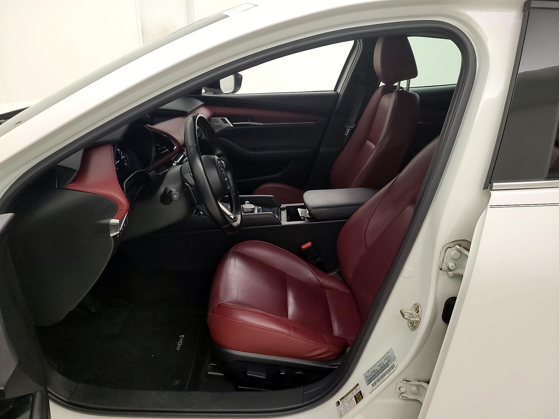 Thumbnail: 2023 Mazda Mazda3 - 11