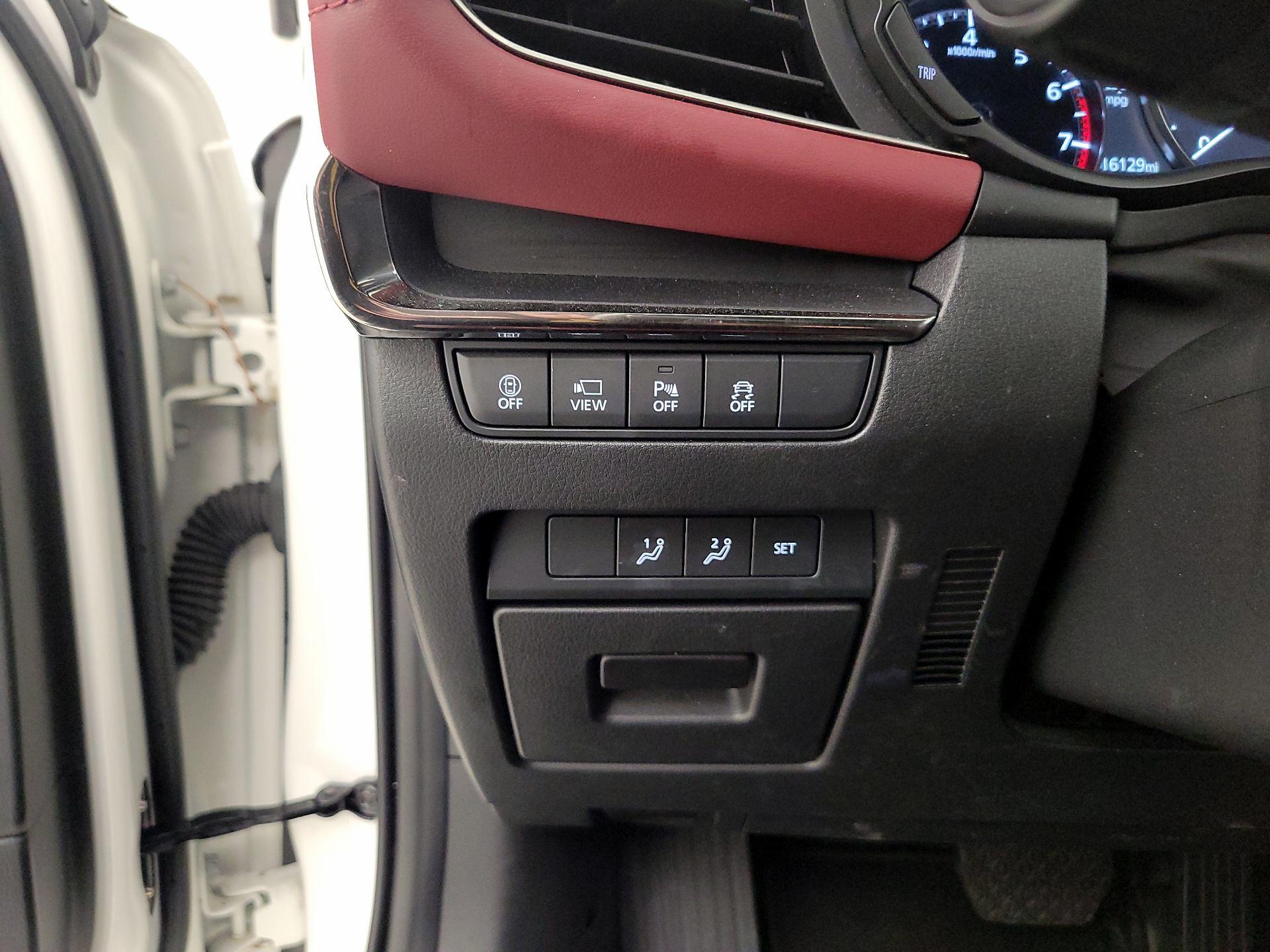 Thumbnail: 2023 Mazda Mazda3 - 13