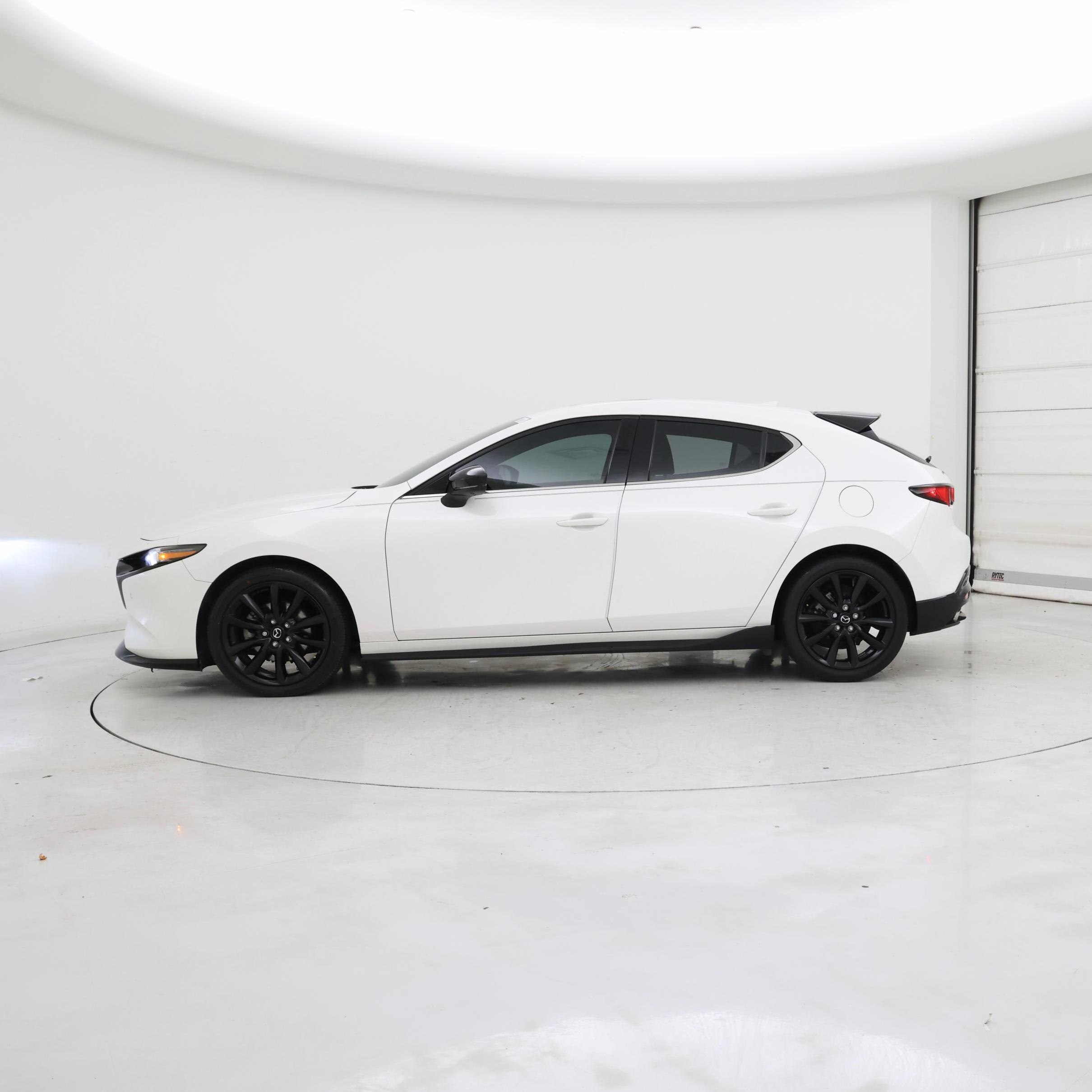 Thumbnail: 2023 Mazda Mazda3 - 3