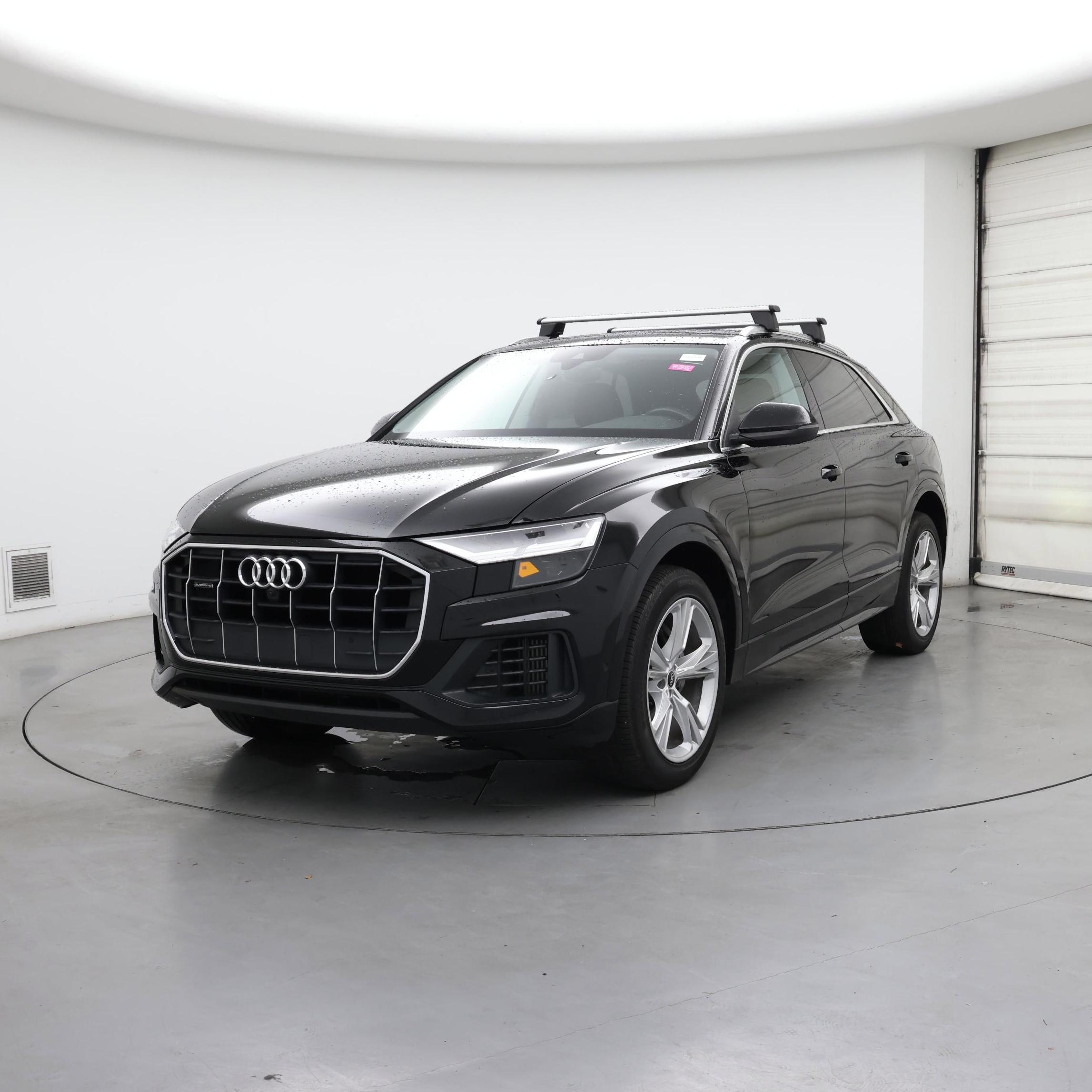 Thumbnail: 2021 Audi Q8 - 4
