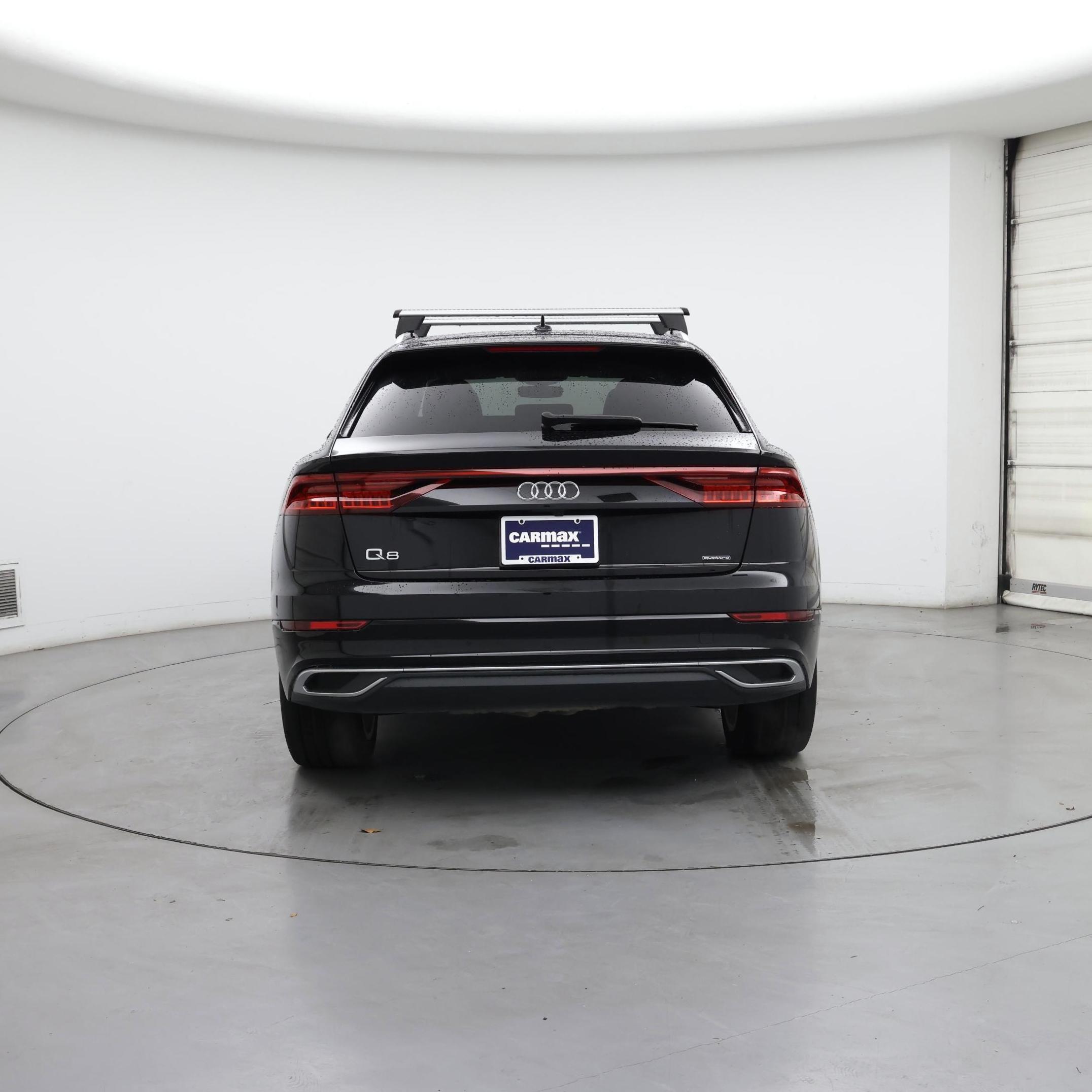 Thumbnail: 2021 Audi Q8 - 6