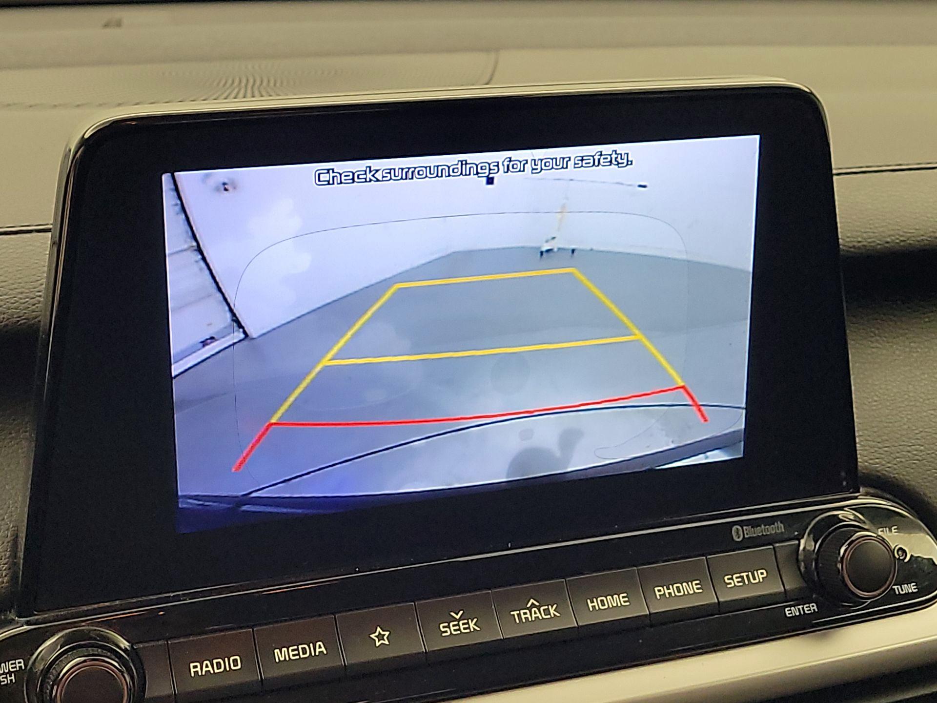 Thumbnail: 2020 Kia Forte - 14