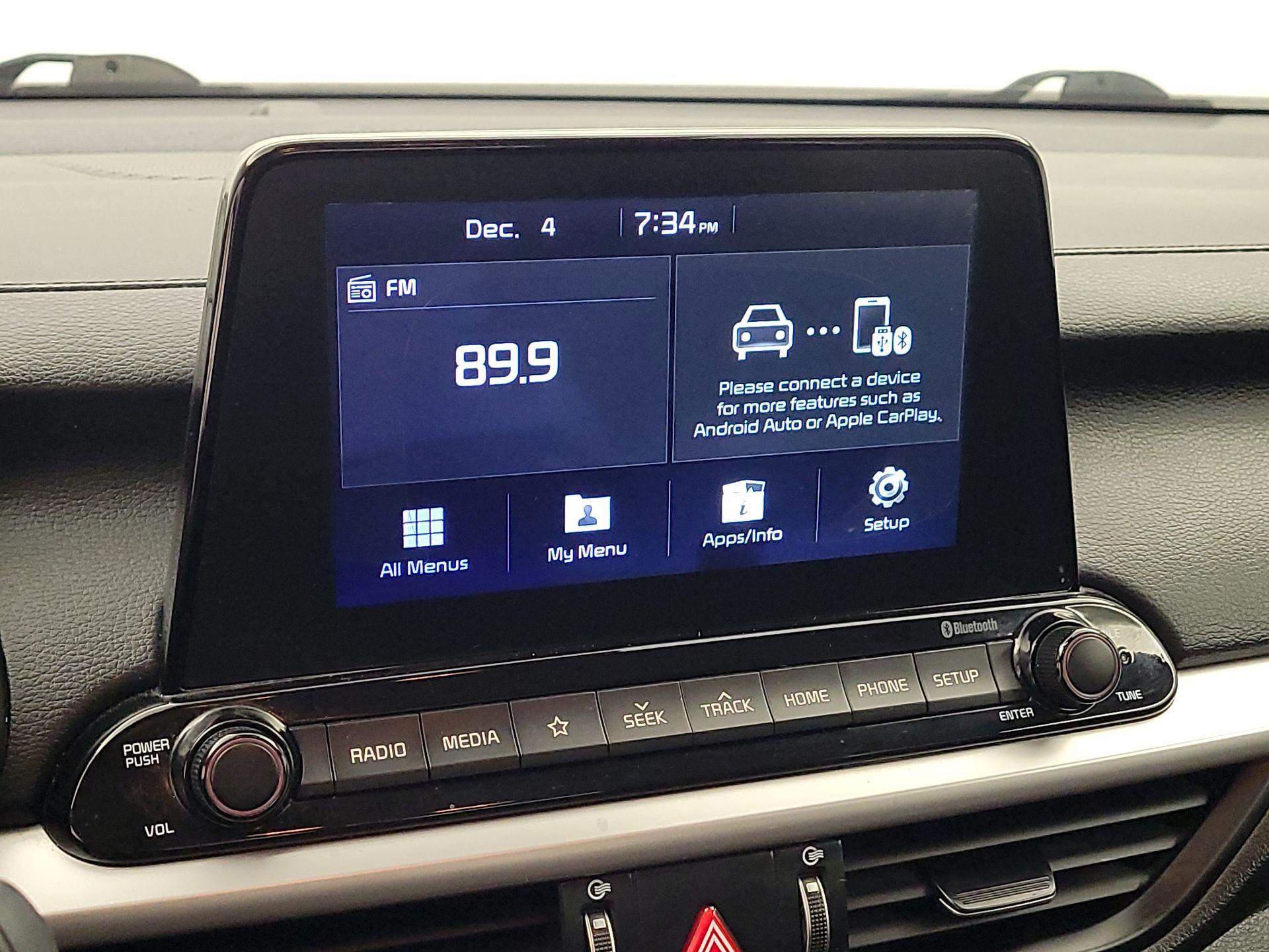 Thumbnail: 2020 Kia Forte - 15