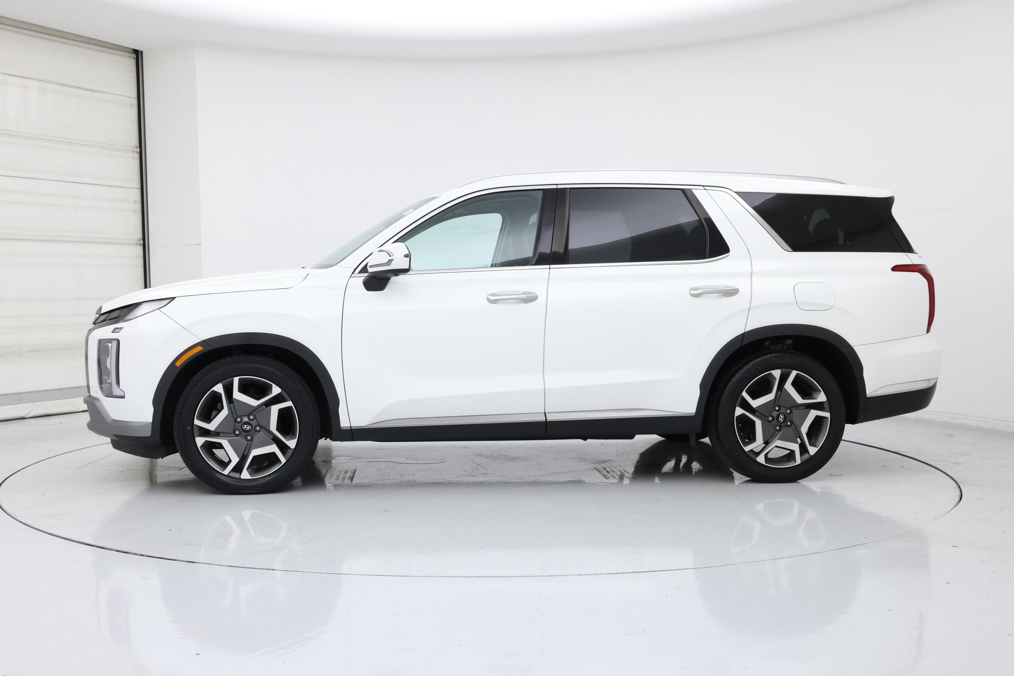 Thumbnail: 2023 Hyundai Palisade - 3