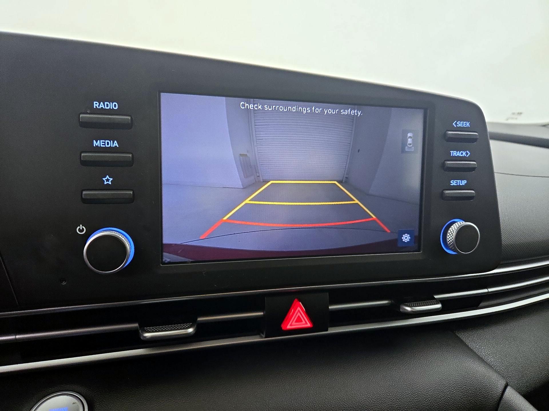 Thumbnail: 2023 Hyundai Elantra - 14