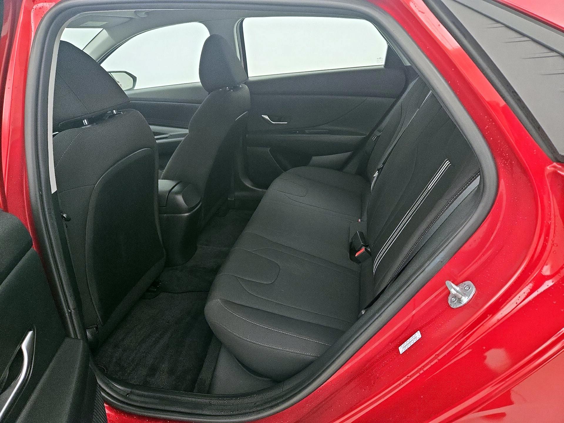 Thumbnail: 2023 Hyundai Elantra - 19