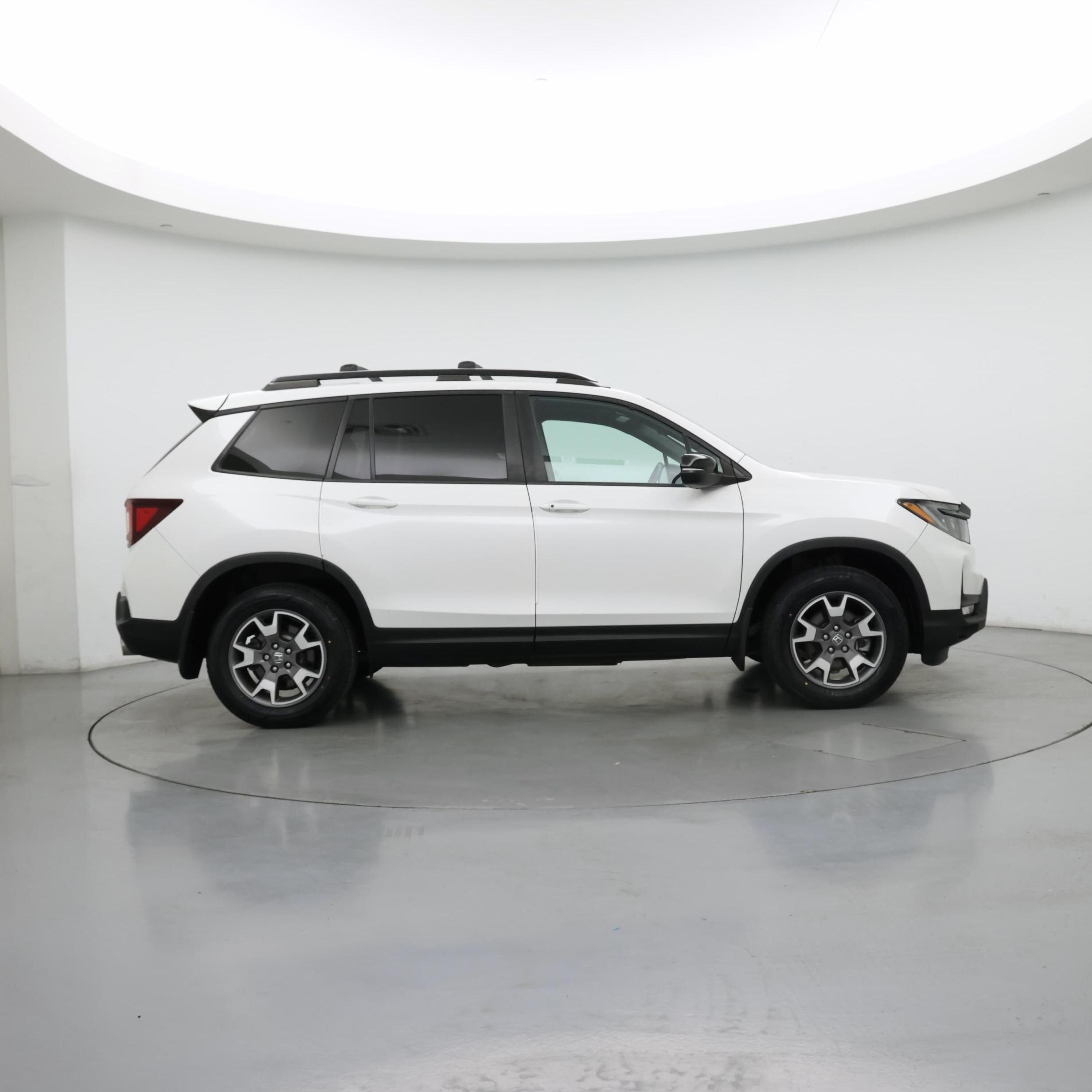 Thumbnail: 2023 Honda Passport - 7