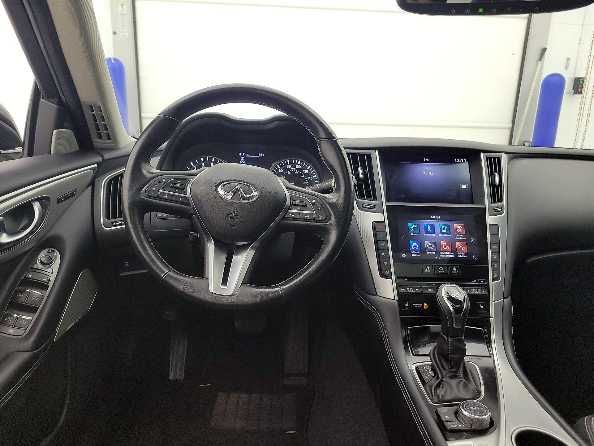 Thumbnail: 2022 INFINITI Q50 - 10