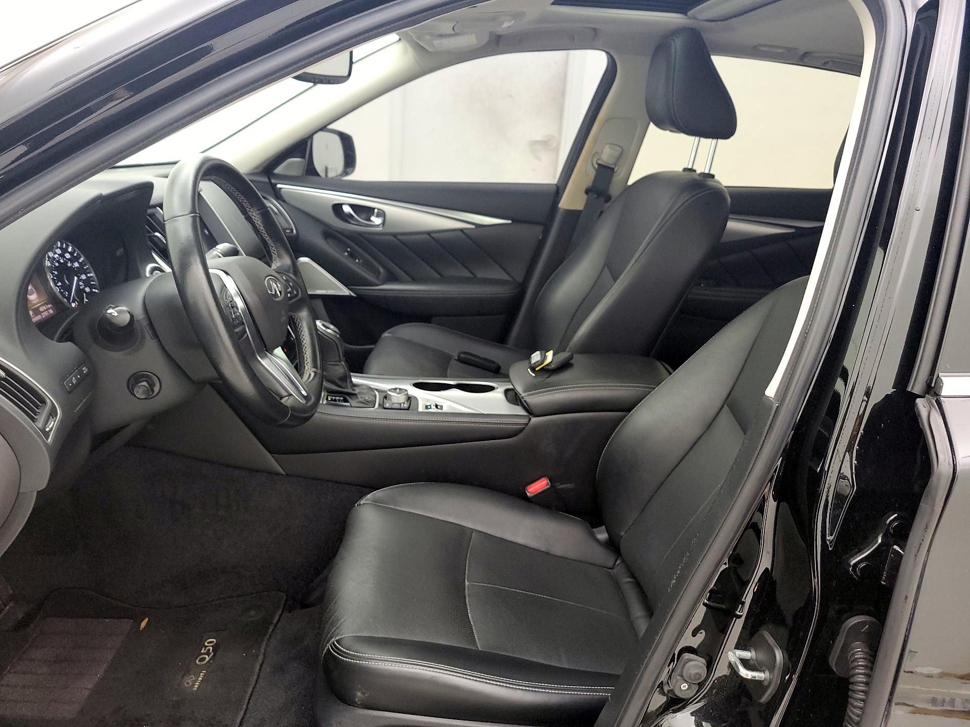 Thumbnail: 2022 INFINITI Q50 - 11