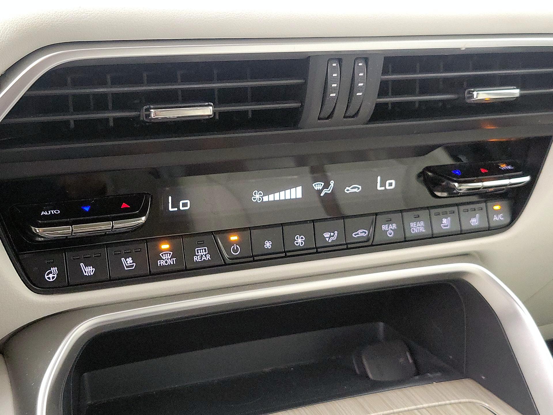 Thumbnail: 2024 Mazda CX-90 - 17