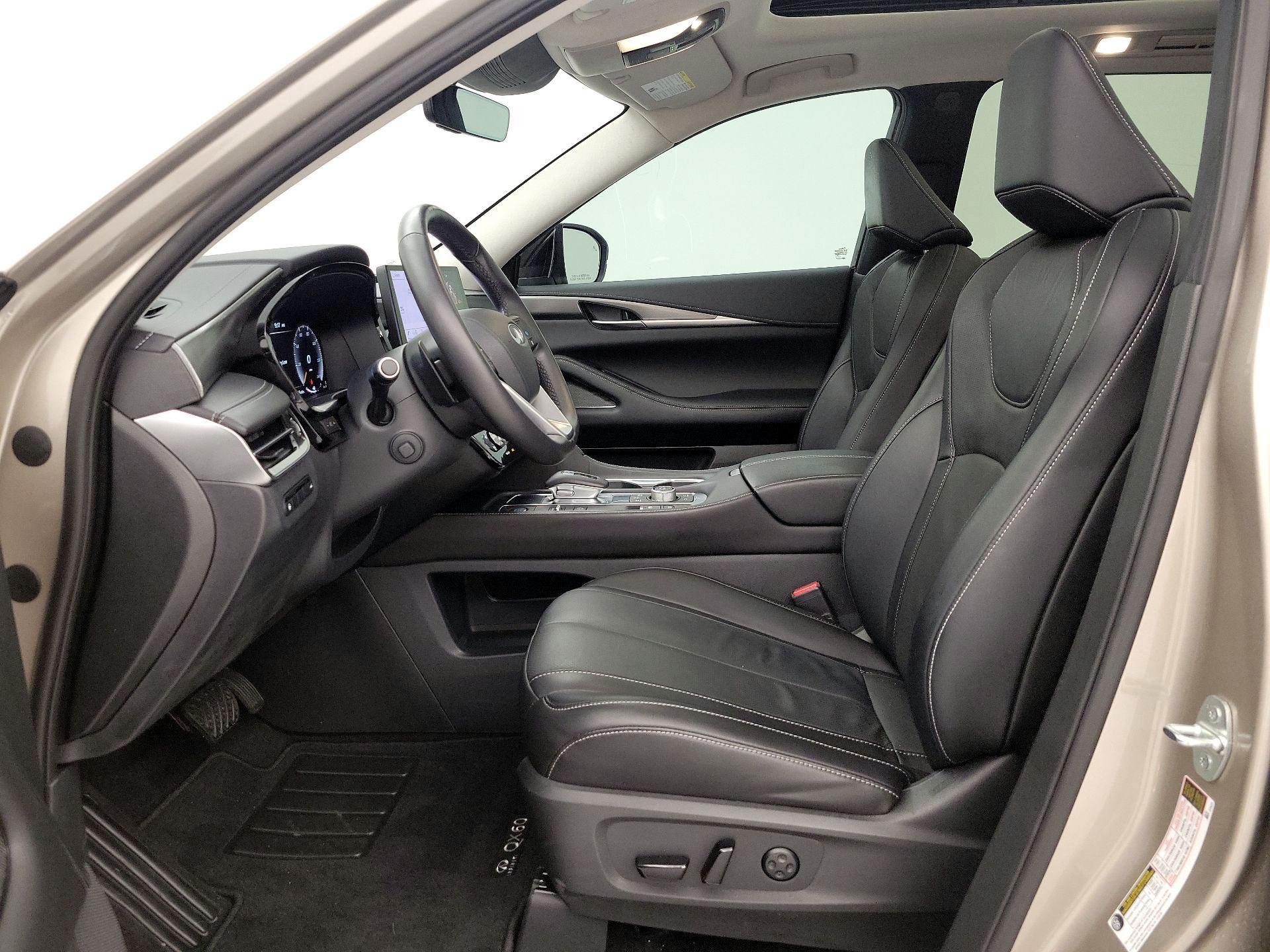 Thumbnail: 2023 INFINITI QX60 - 11