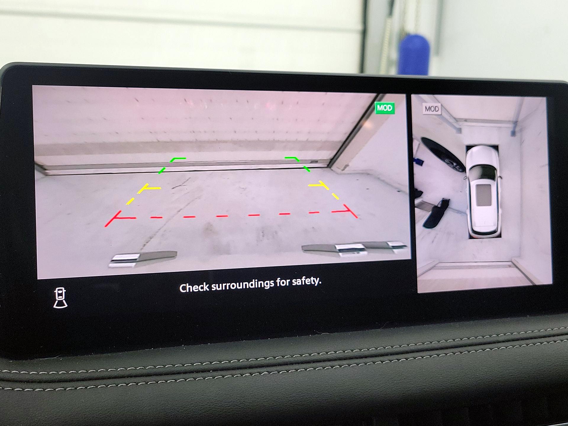 Thumbnail: 2023 INFINITI QX60 - 15