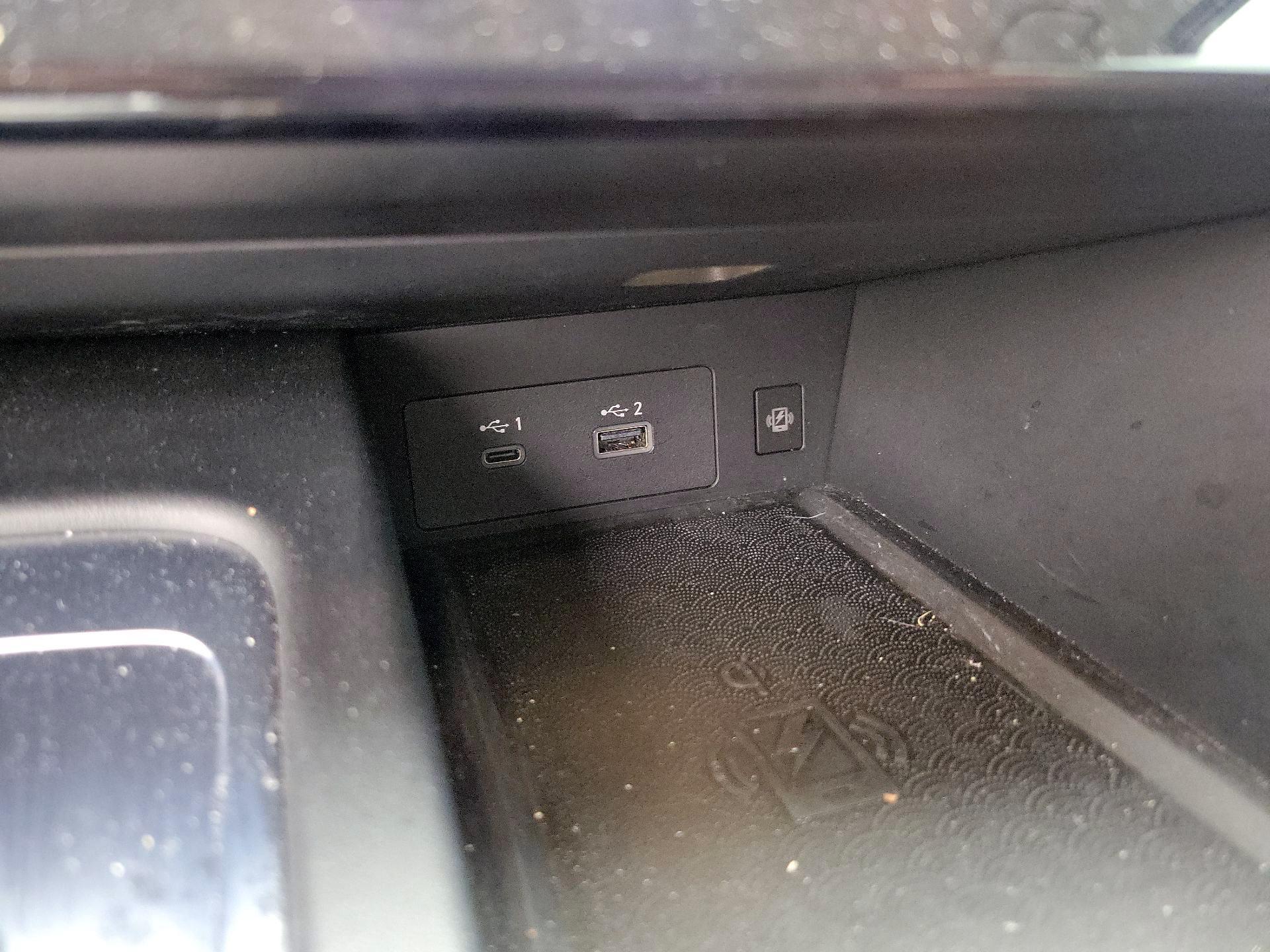 Thumbnail: 2023 INFINITI QX60 - 19