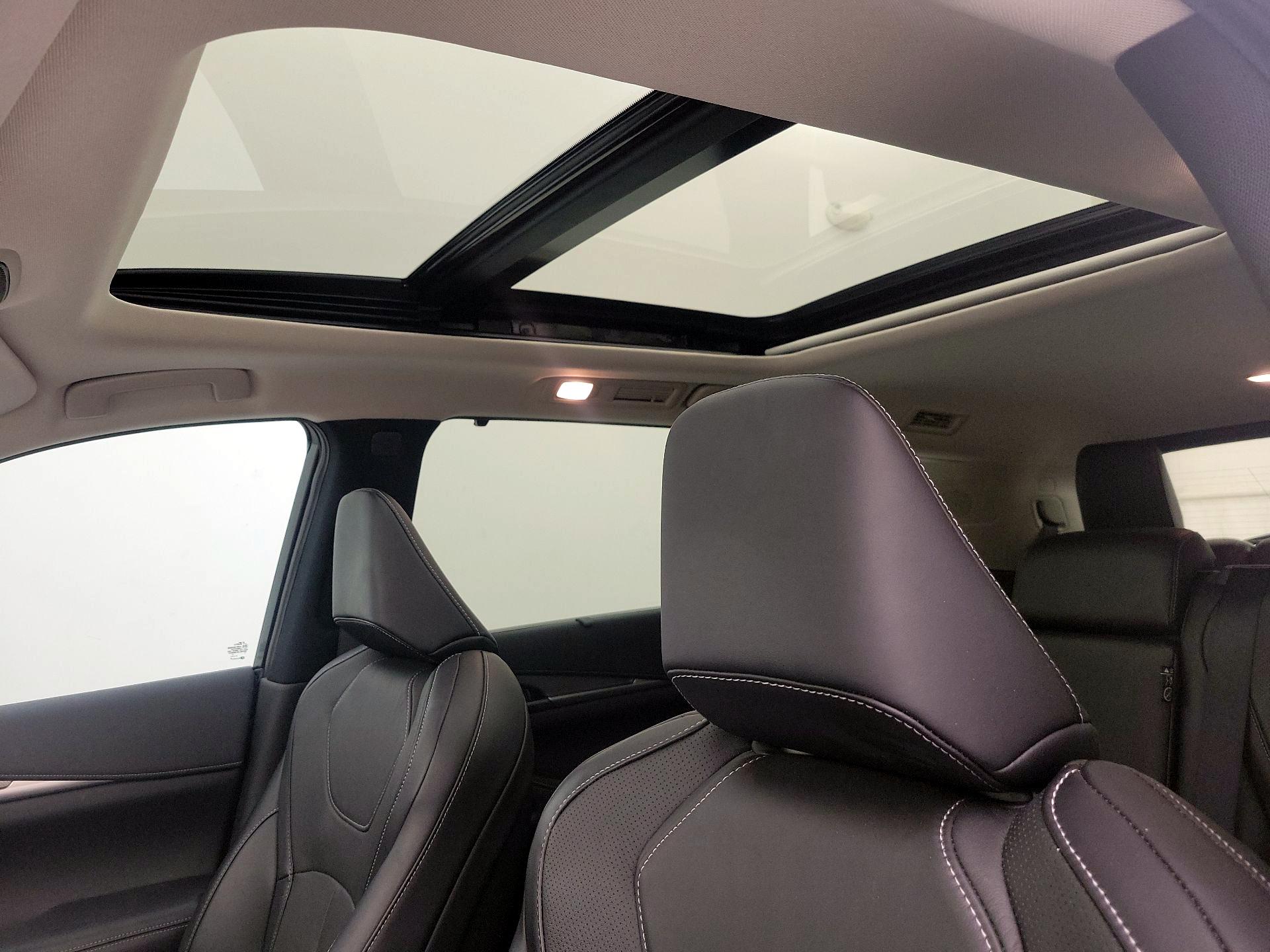 Thumbnail: 2023 INFINITI QX60 - 20