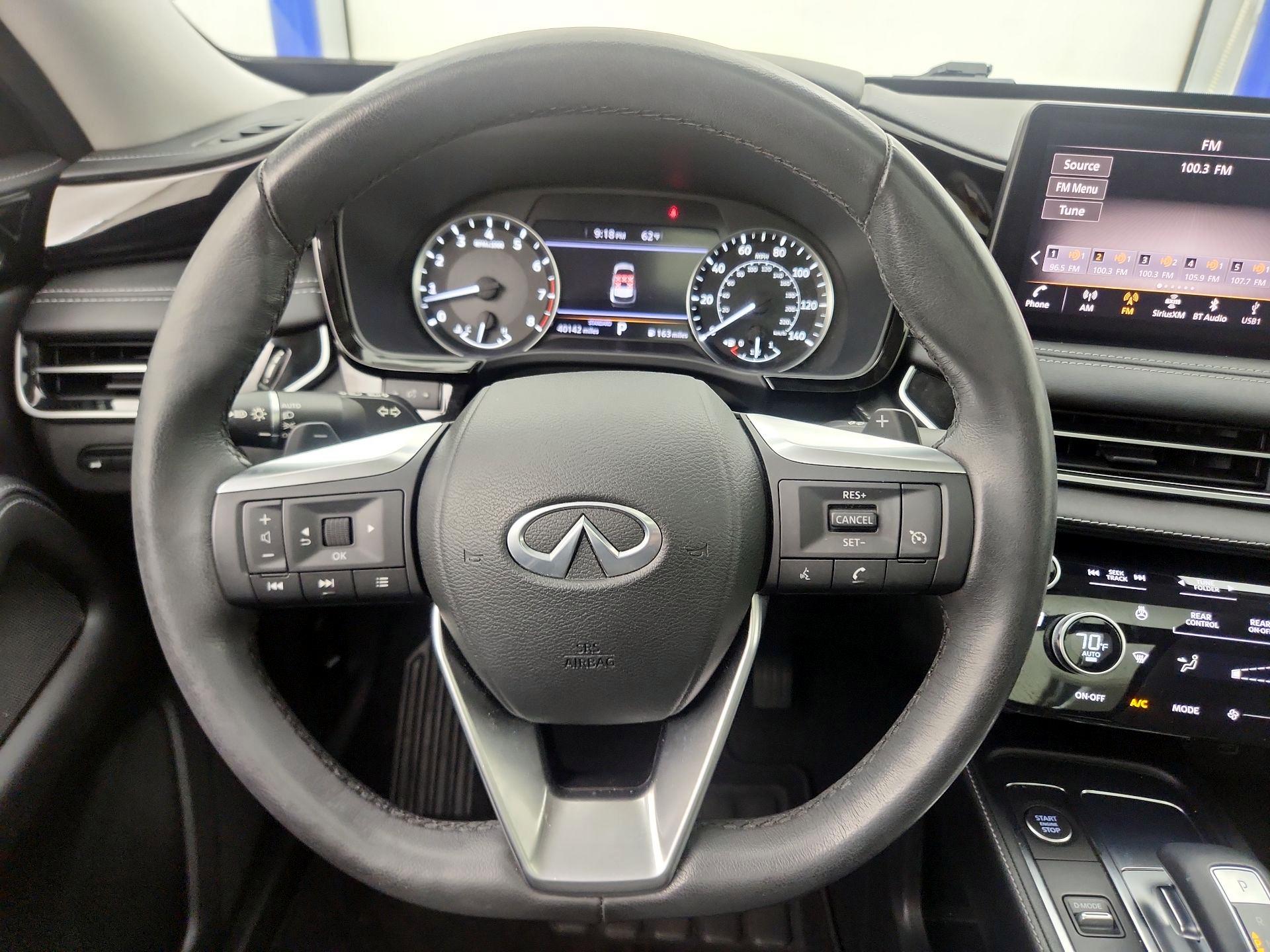 Thumbnail: 2023 INFINITI QX60 - 10