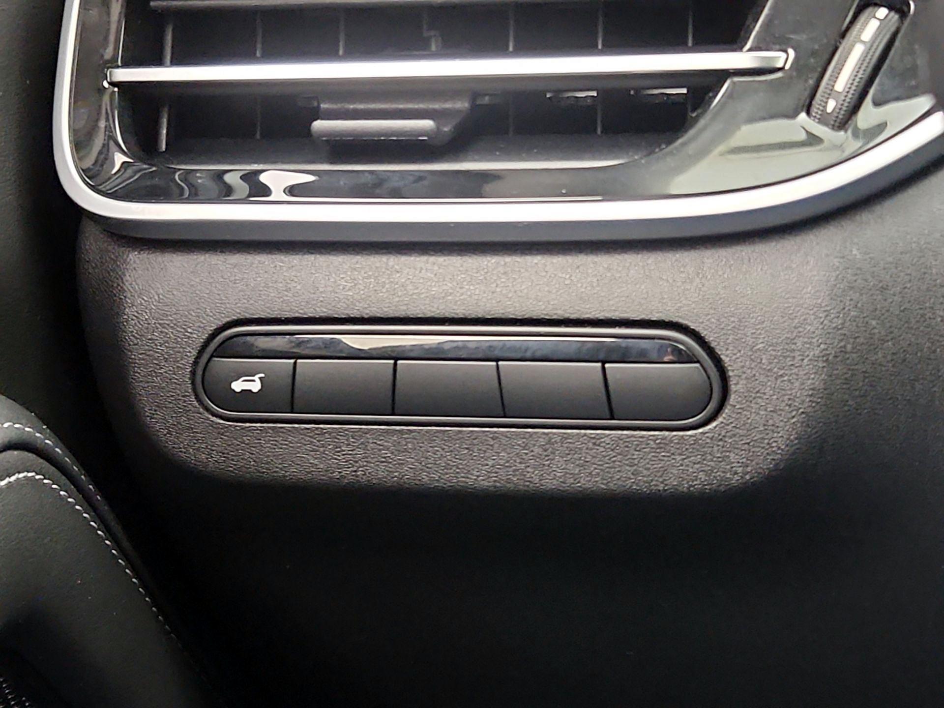 Thumbnail: 2023 INFINITI QX60 - 13