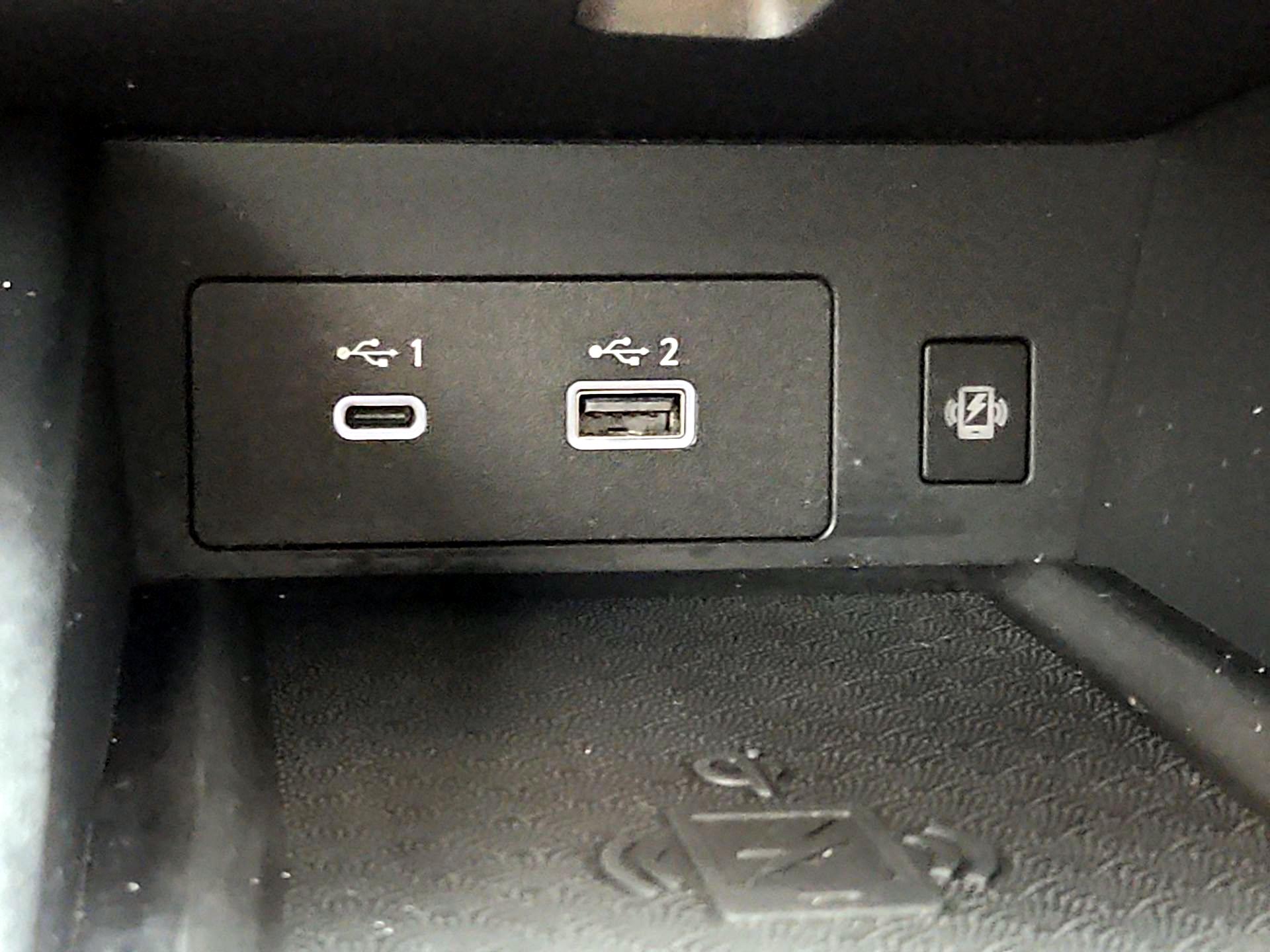 Thumbnail: 2023 INFINITI QX60 - 18