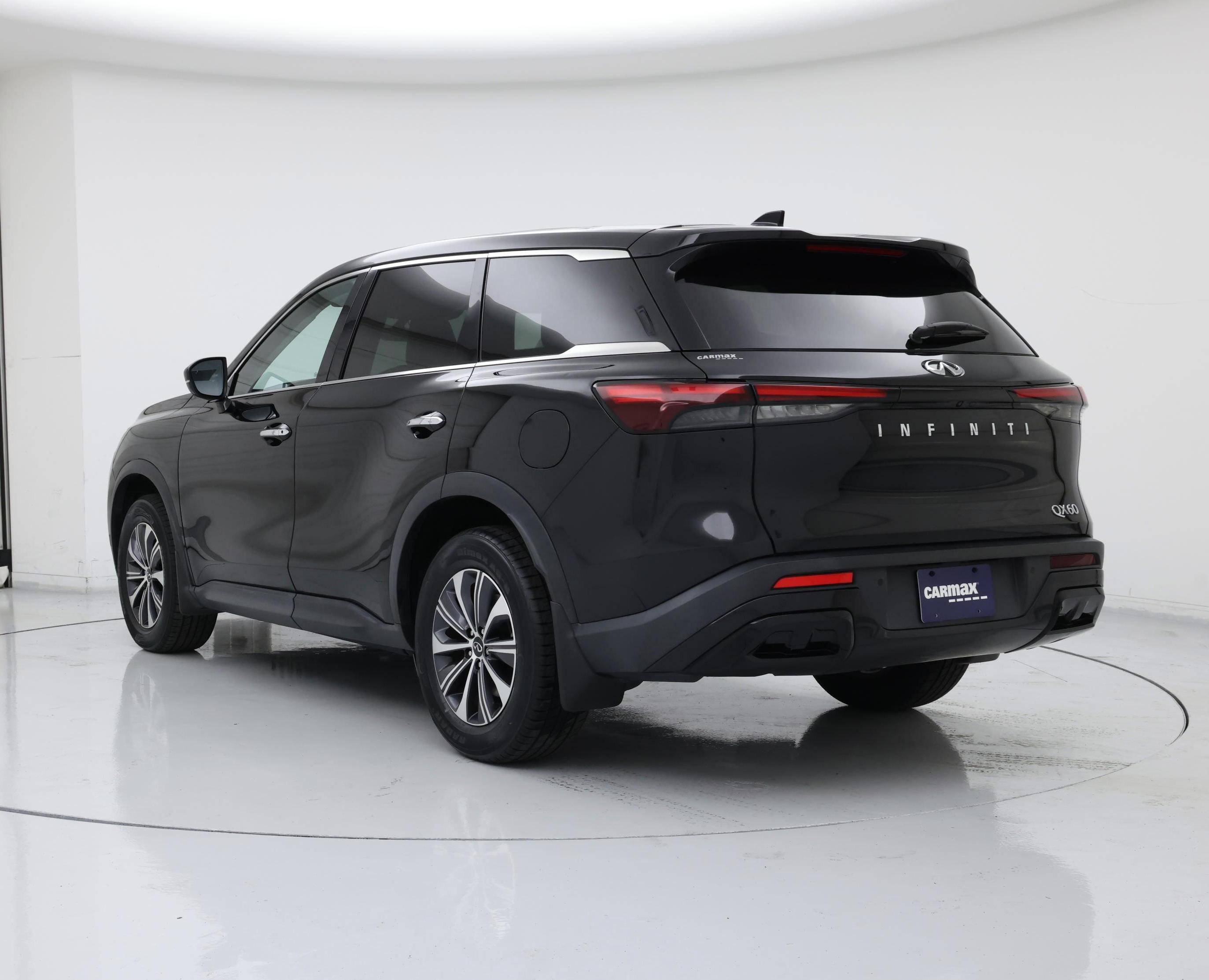 Thumbnail: 2023 INFINITI QX60 - 2