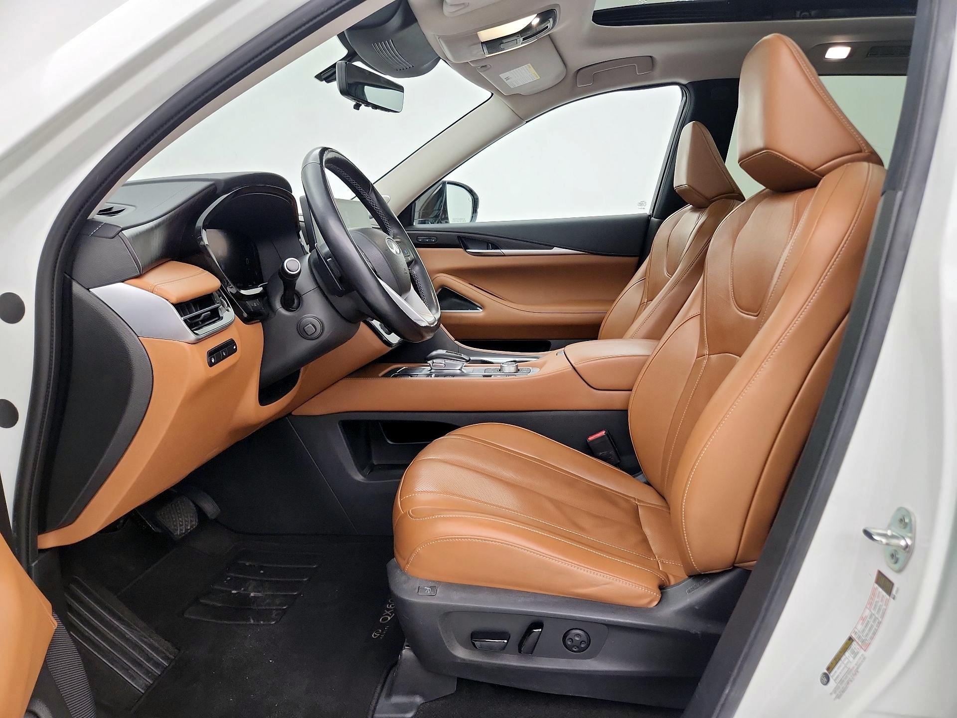 Thumbnail: 2023 INFINITI QX60 - 11