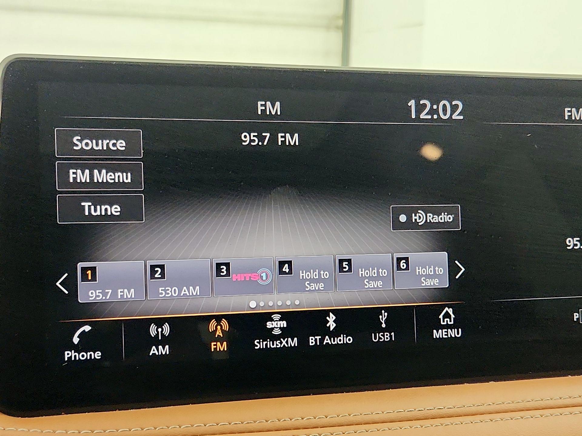 Thumbnail: 2023 INFINITI QX60 - 16