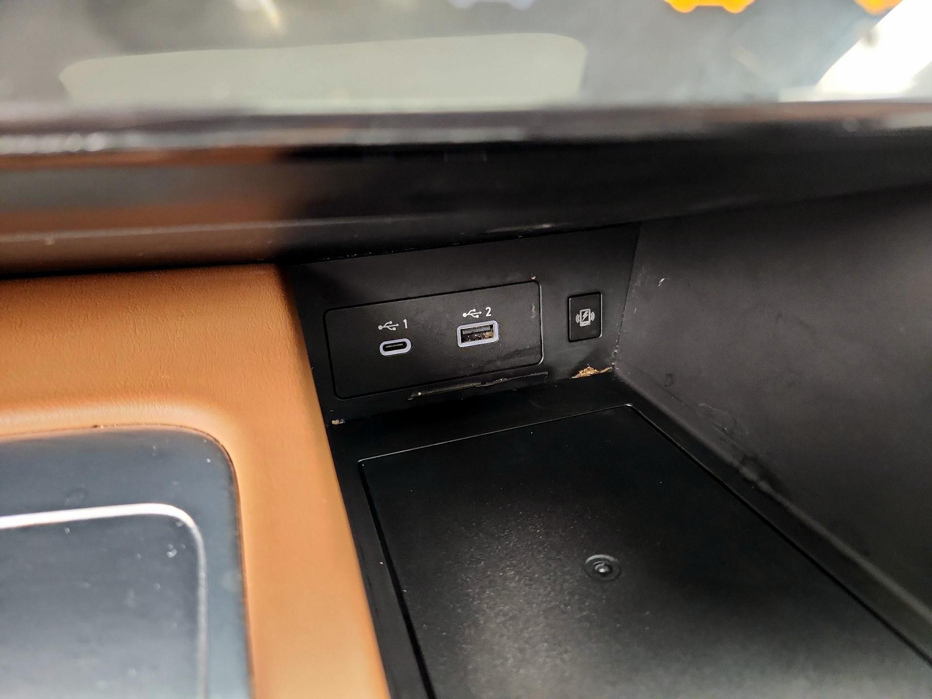 Thumbnail: 2023 INFINITI QX60 - 19