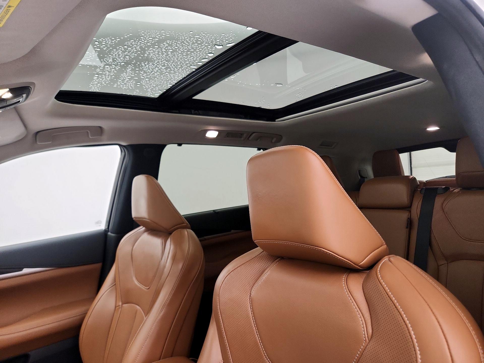 Thumbnail: 2023 INFINITI QX60 - 20