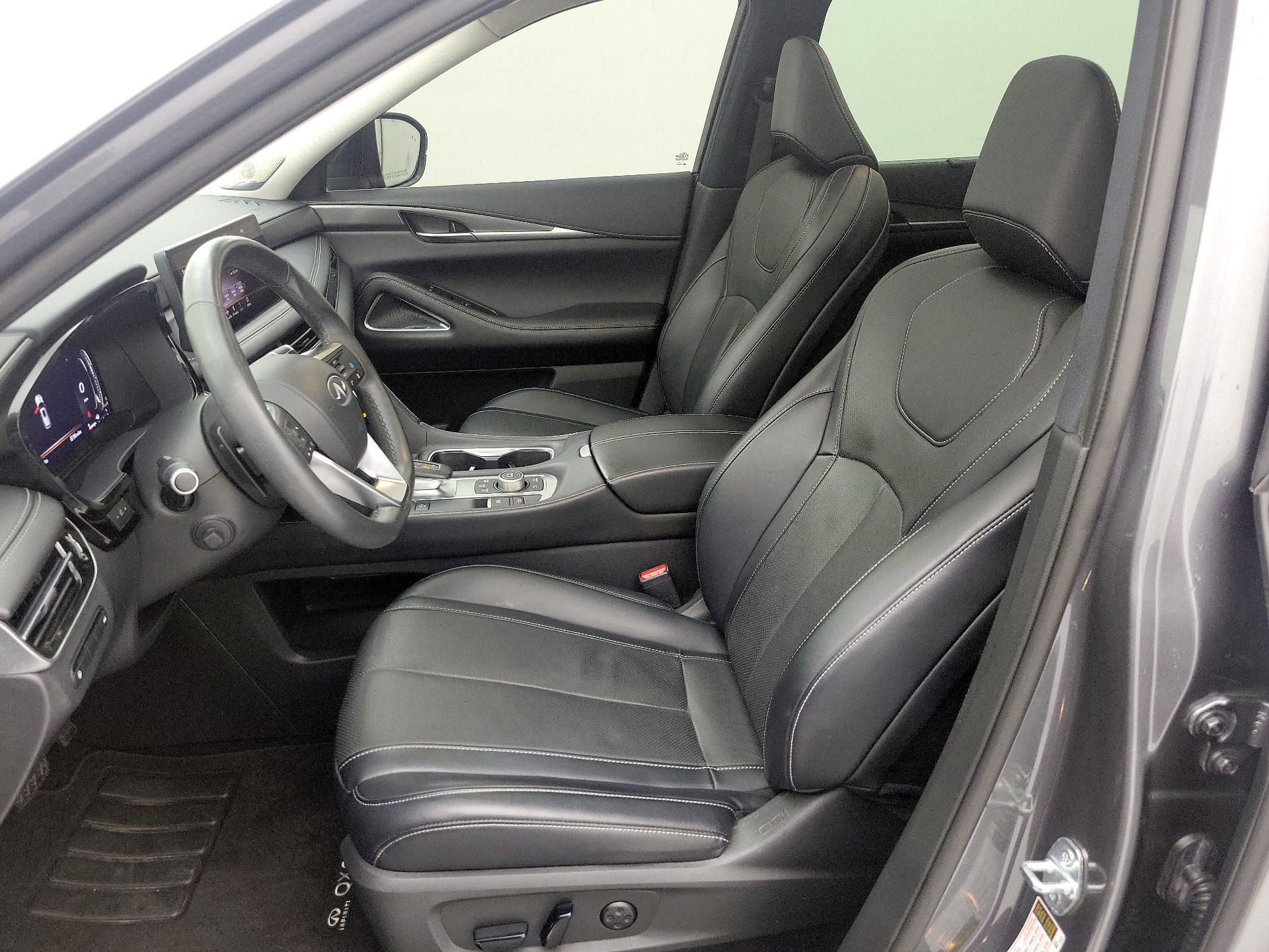 Thumbnail: 2023 INFINITI QX60 - 11