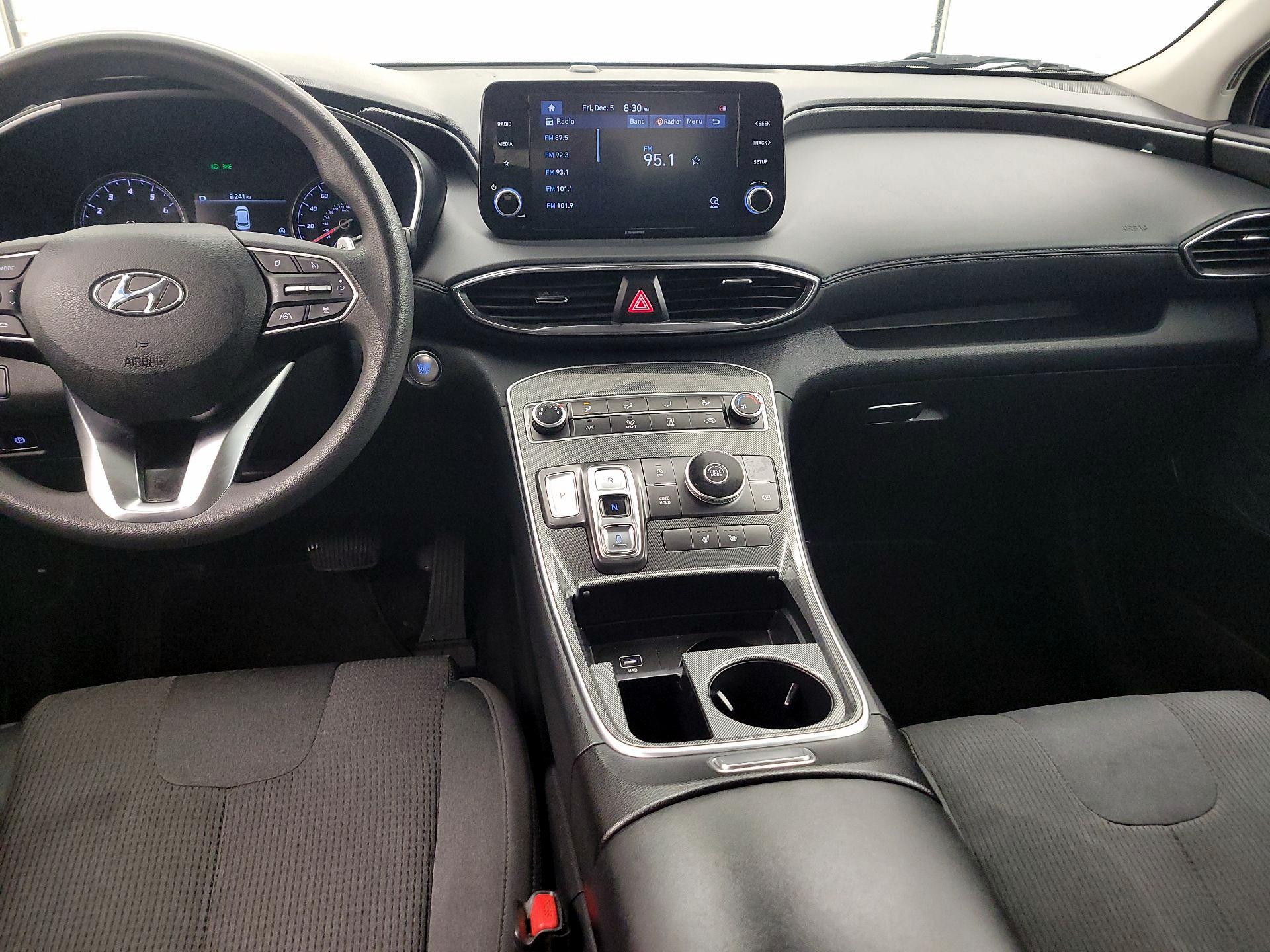 Thumbnail: 2022 Hyundai Santa Fe - 9