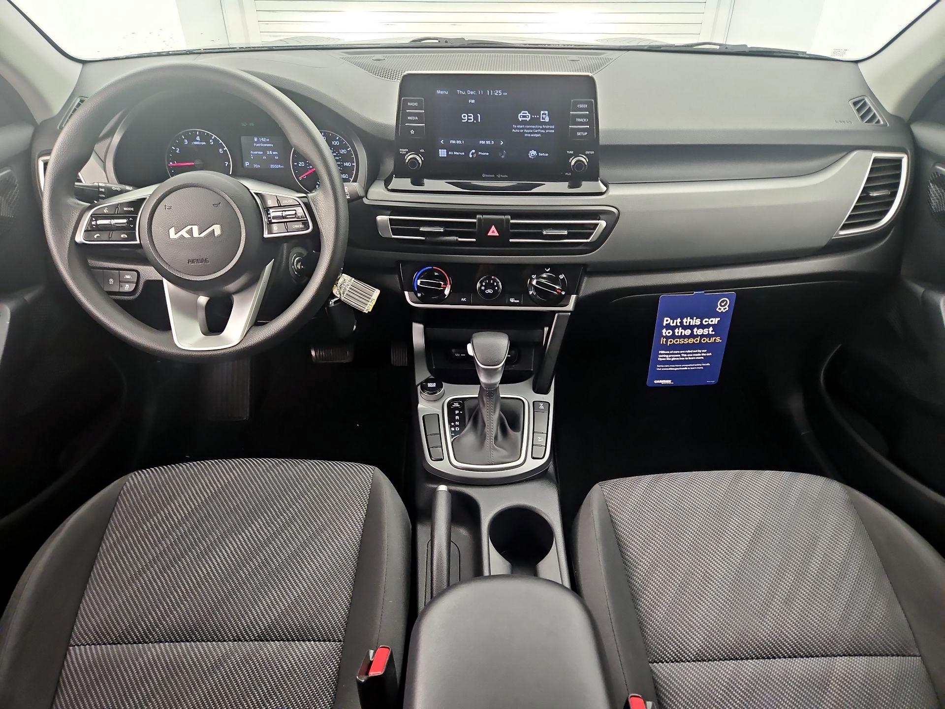 Thumbnail: 2023 Kia Seltos - 9