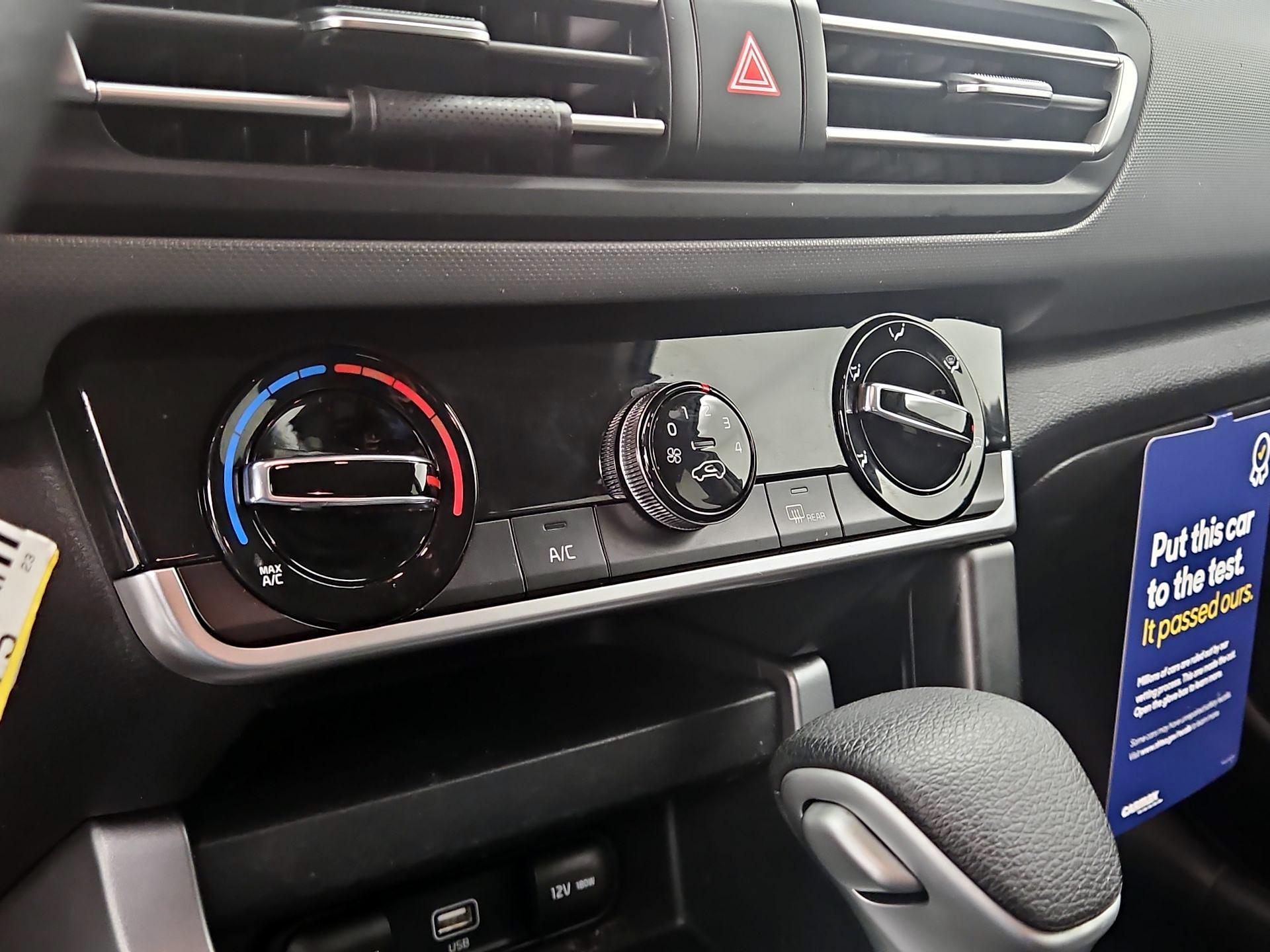 Thumbnail: 2023 Kia Seltos - 16