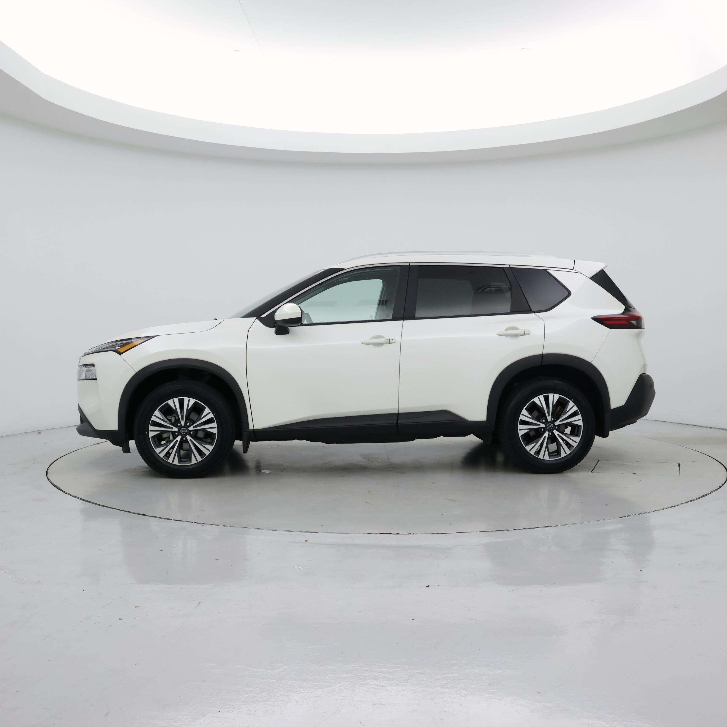 Thumbnail: 2023 Nissan Rogue - 3