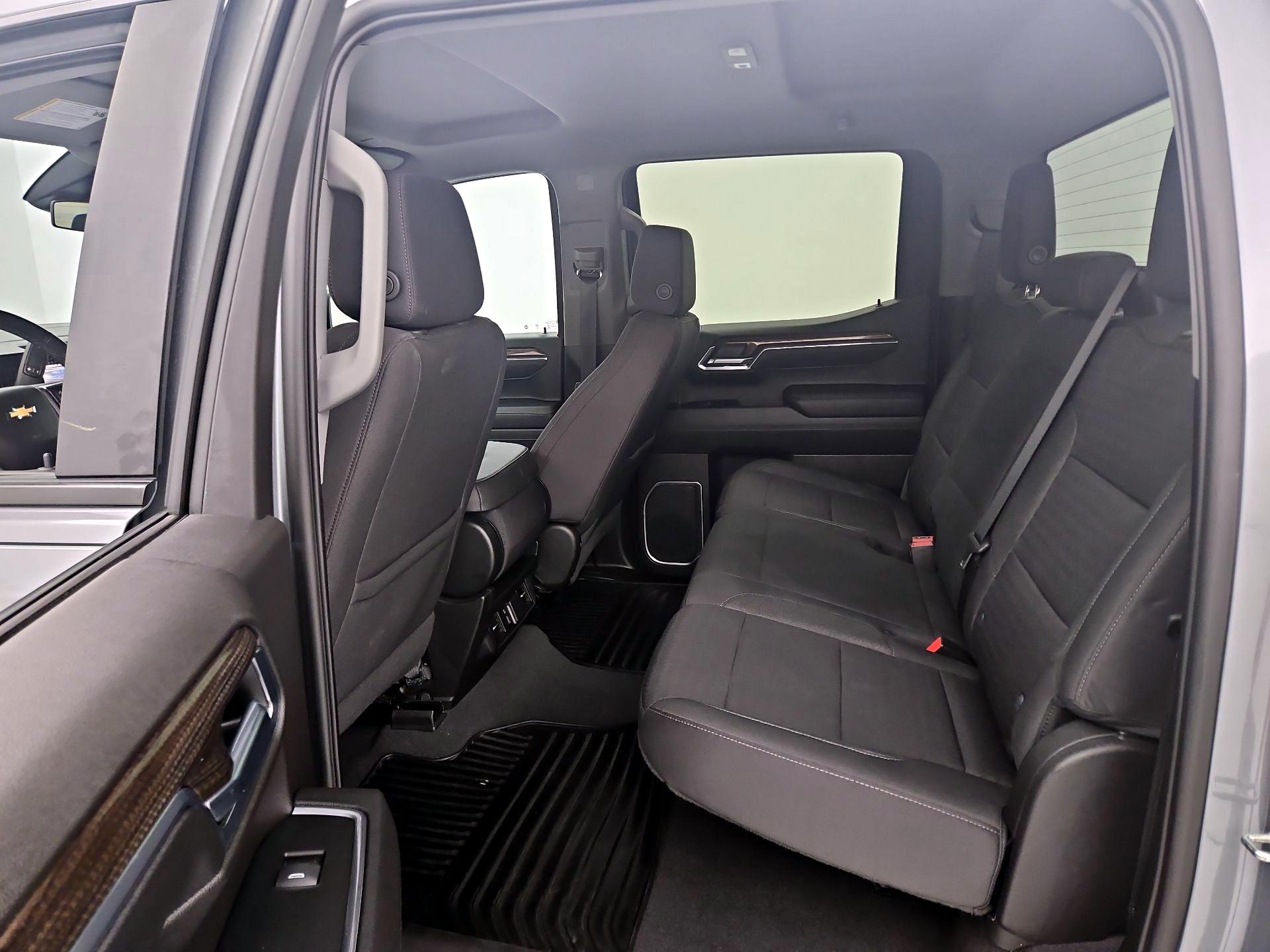 Thumbnail: 2023 Chevrolet Silverado 1500 - 20