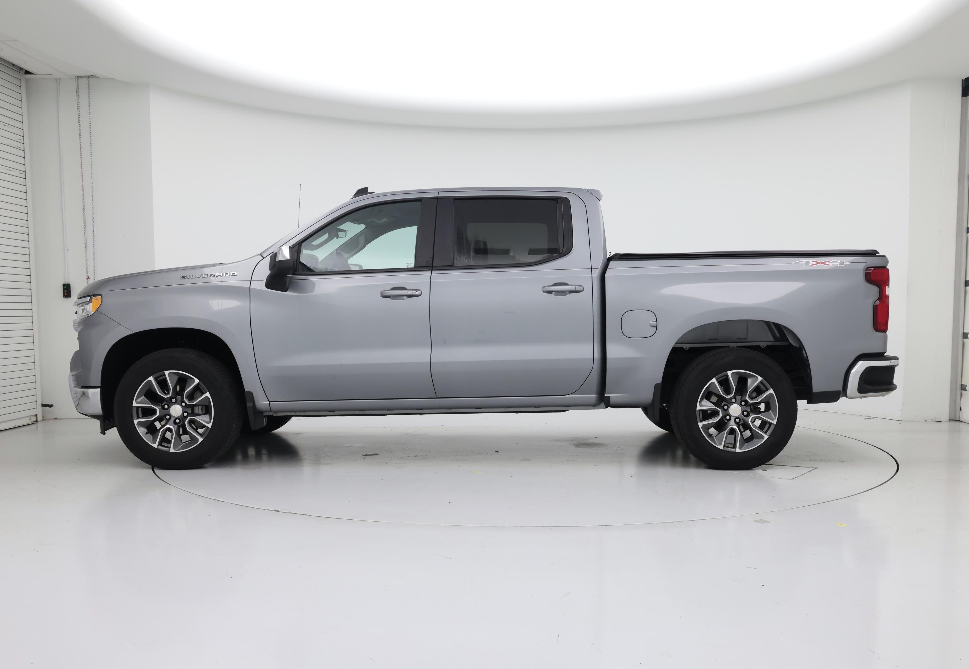 Thumbnail: 2023 Chevrolet Silverado 1500 - 3