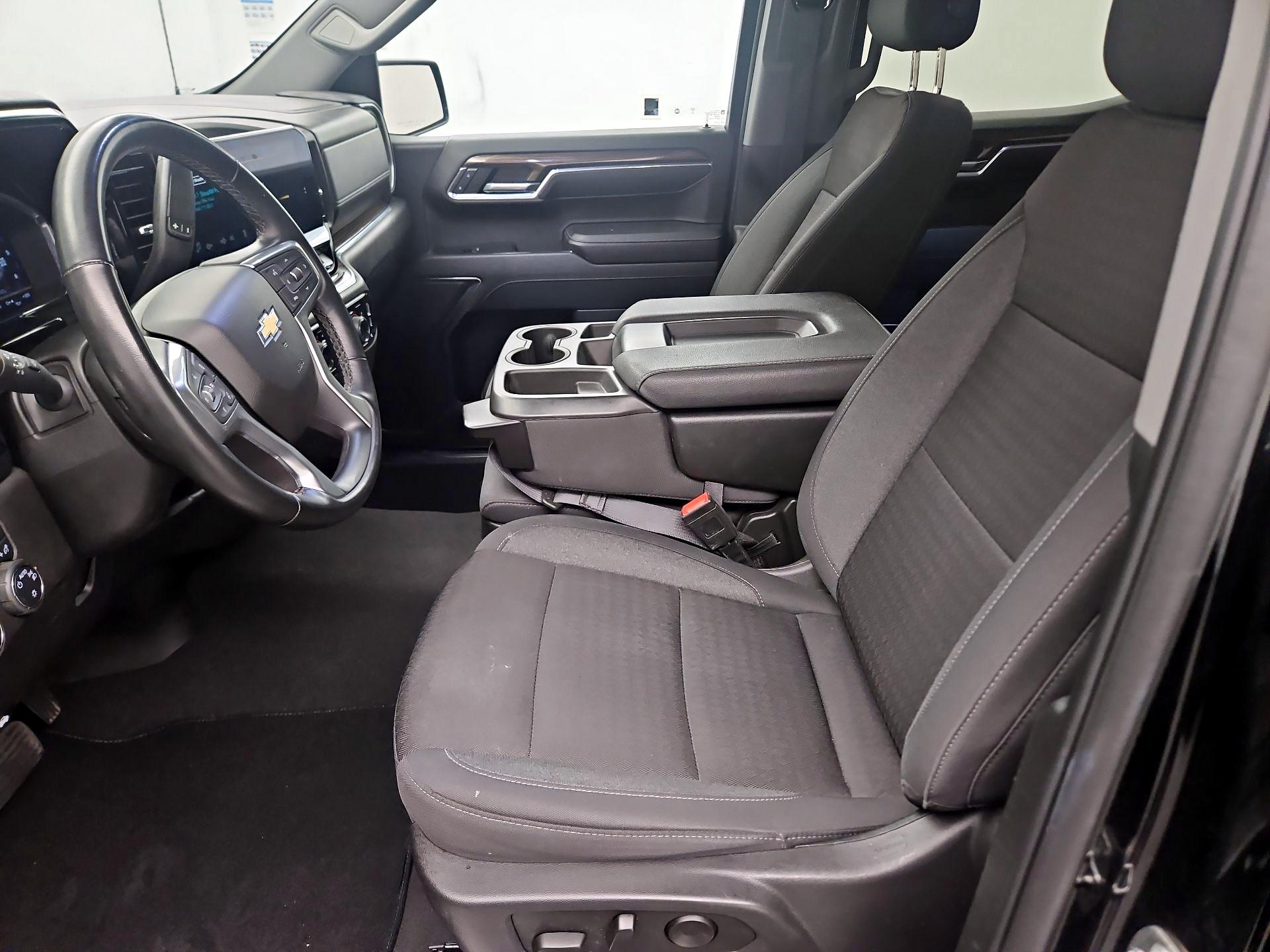 Thumbnail: 2023 Chevrolet Silverado 1500 - 11