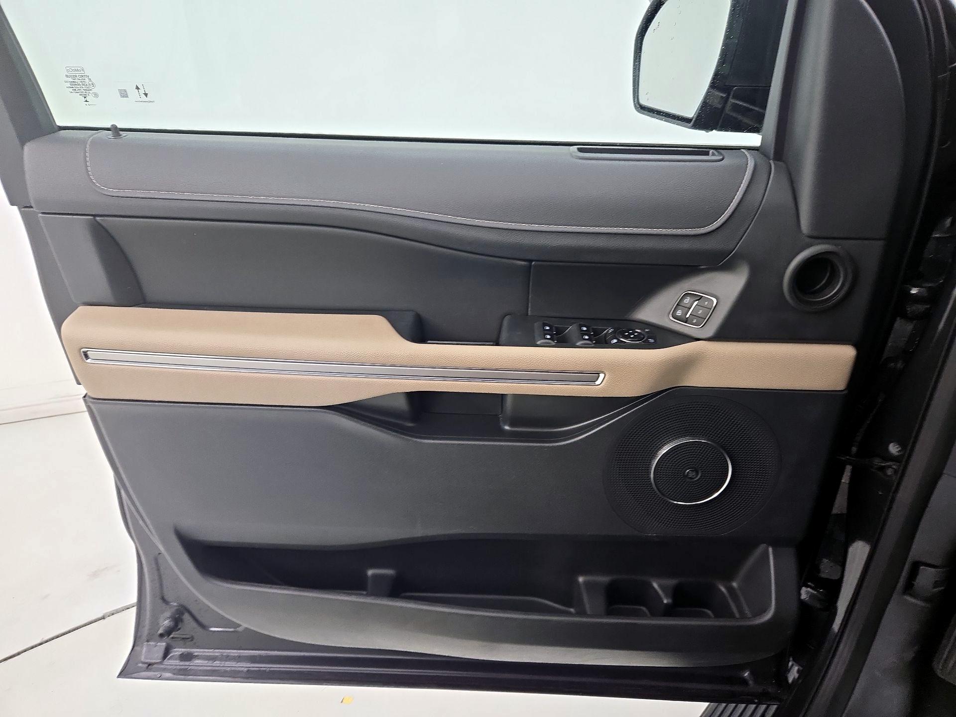 Thumbnail: 2024 Ford Expedition MAX - 12