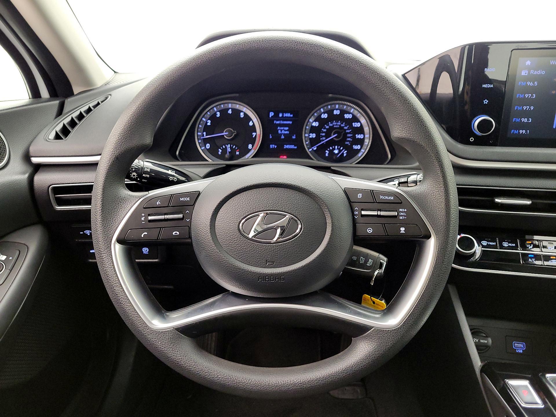 Thumbnail: 2023 Hyundai Sonata - 10