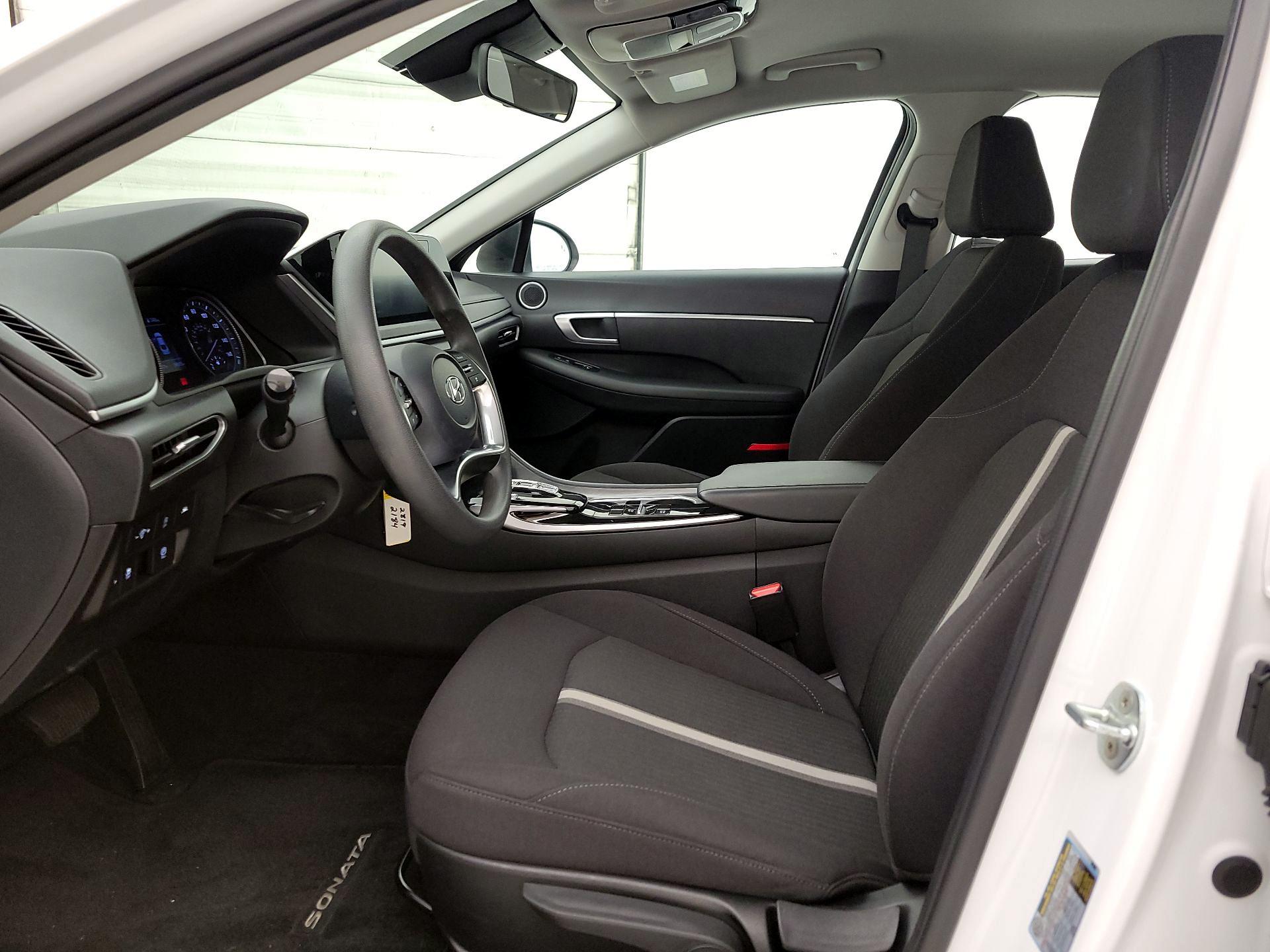 Thumbnail: 2023 Hyundai Sonata - 11