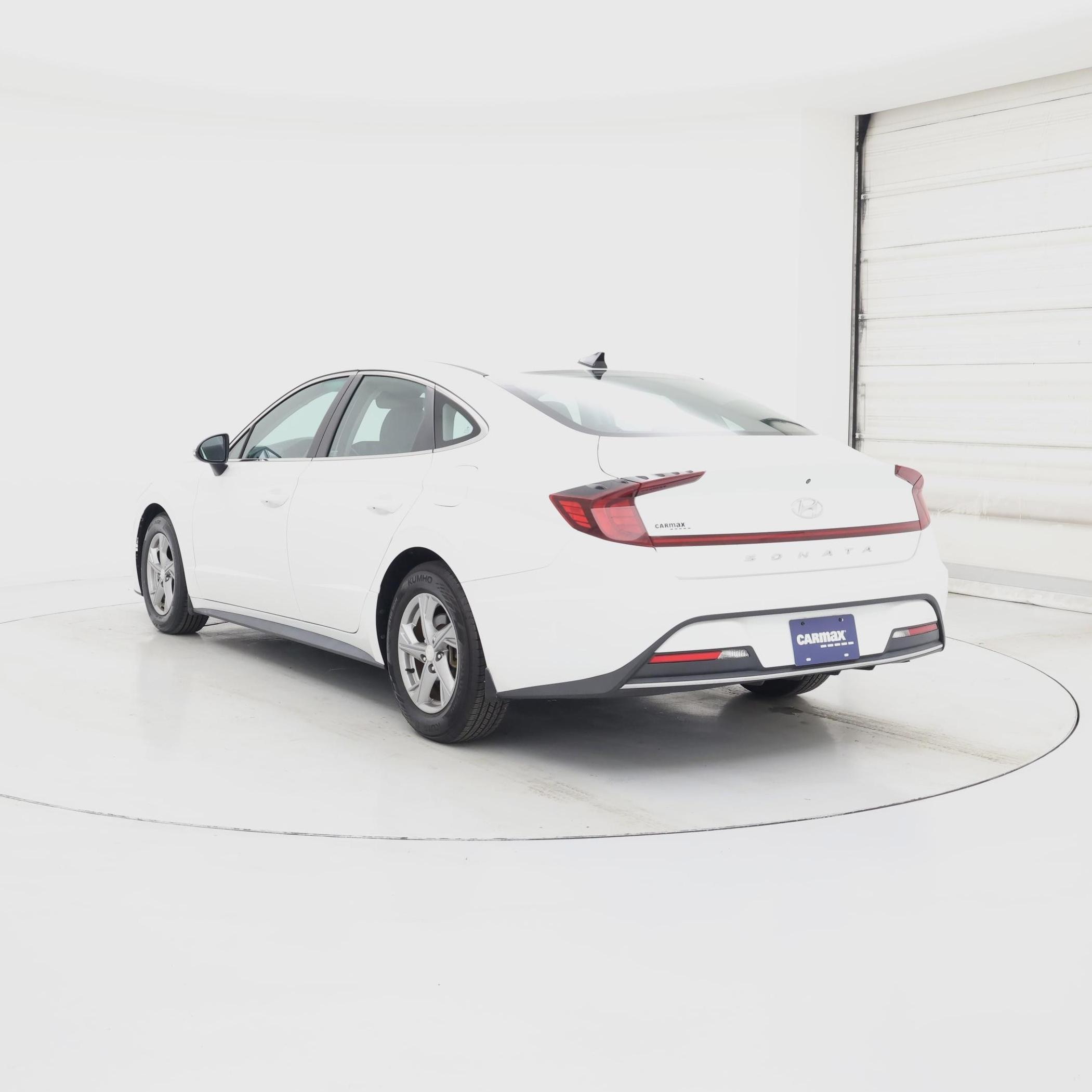 Thumbnail: 2023 Hyundai Sonata - 2