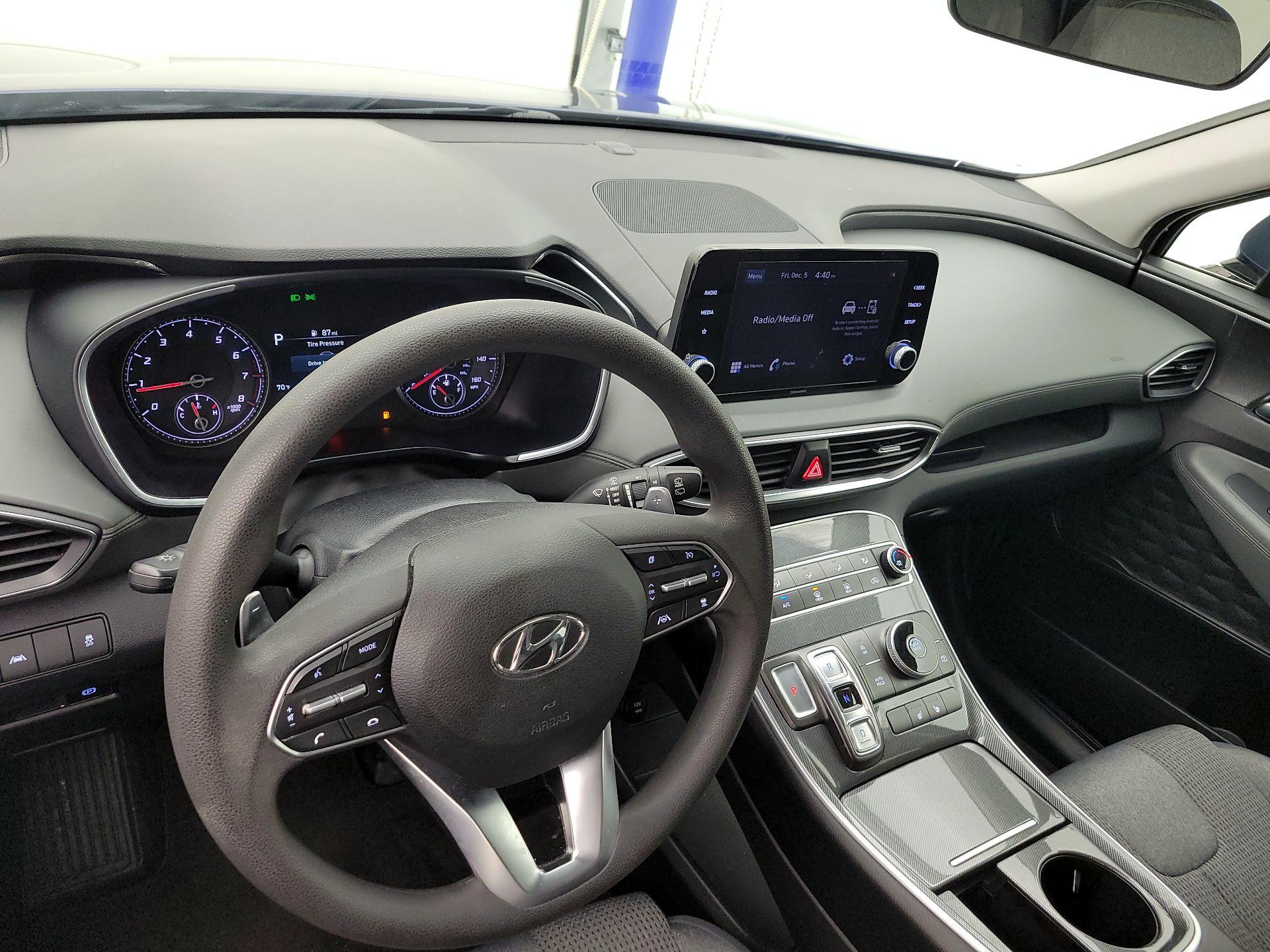 Thumbnail: 2021 Hyundai Santa Fe - 9