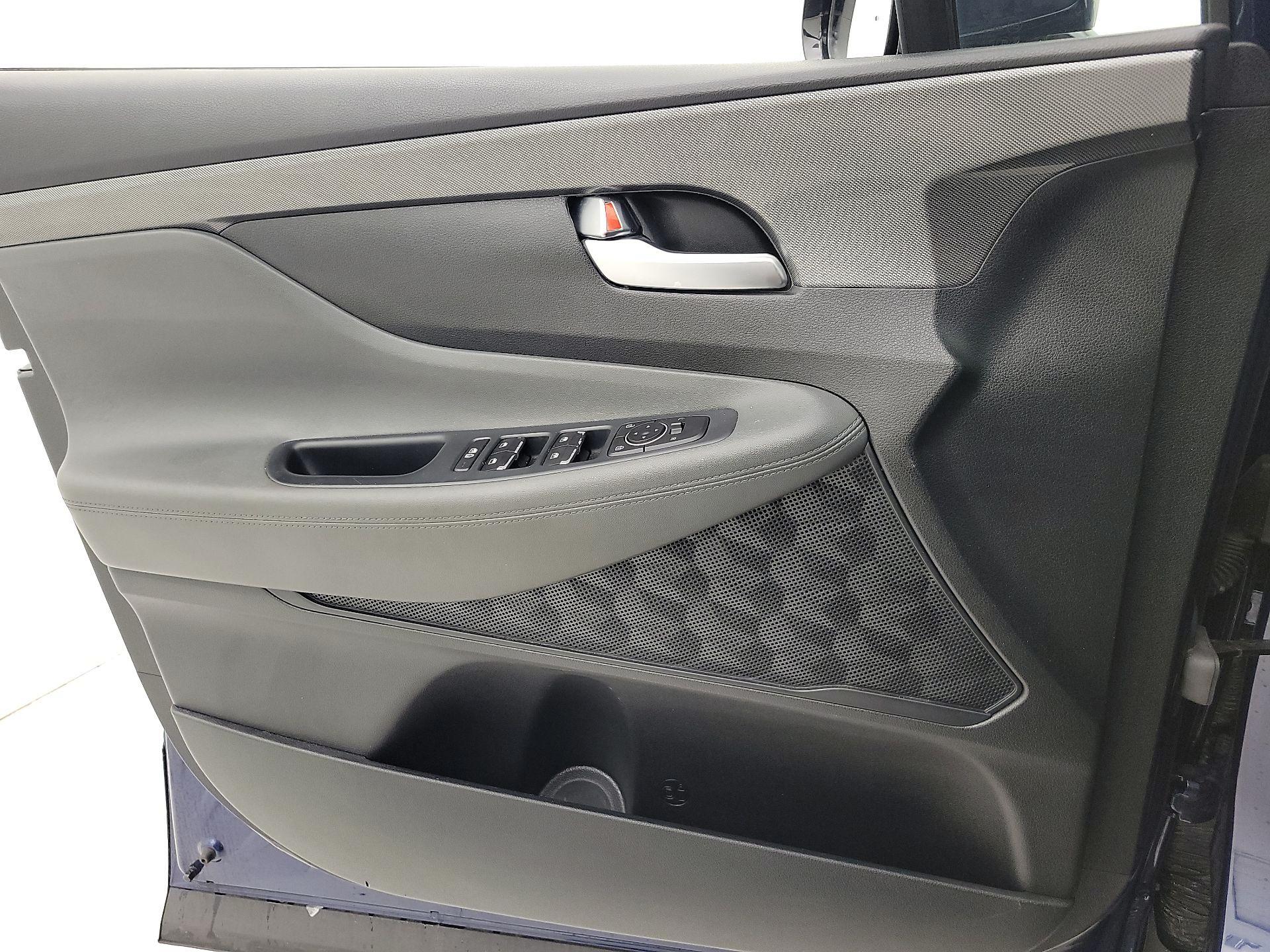 Thumbnail: 2021 Hyundai Santa Fe - 12