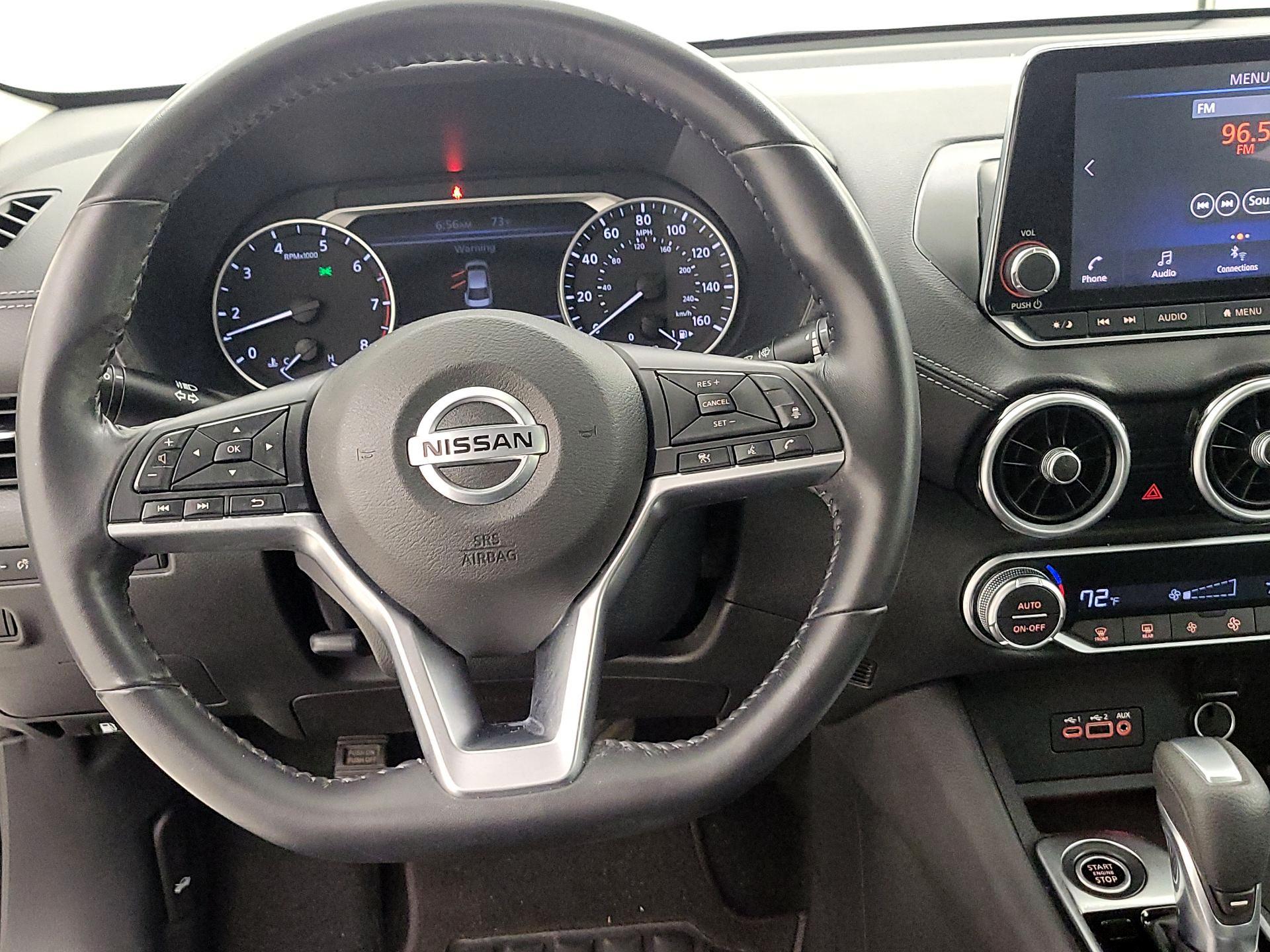 Thumbnail: 2020 Nissan Sentra - 10