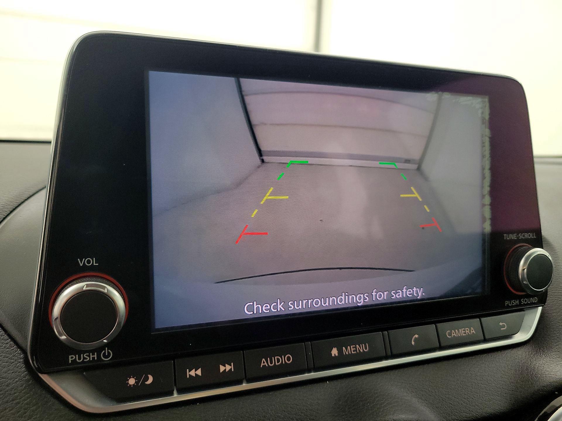 Thumbnail: 2020 Nissan Sentra - 14