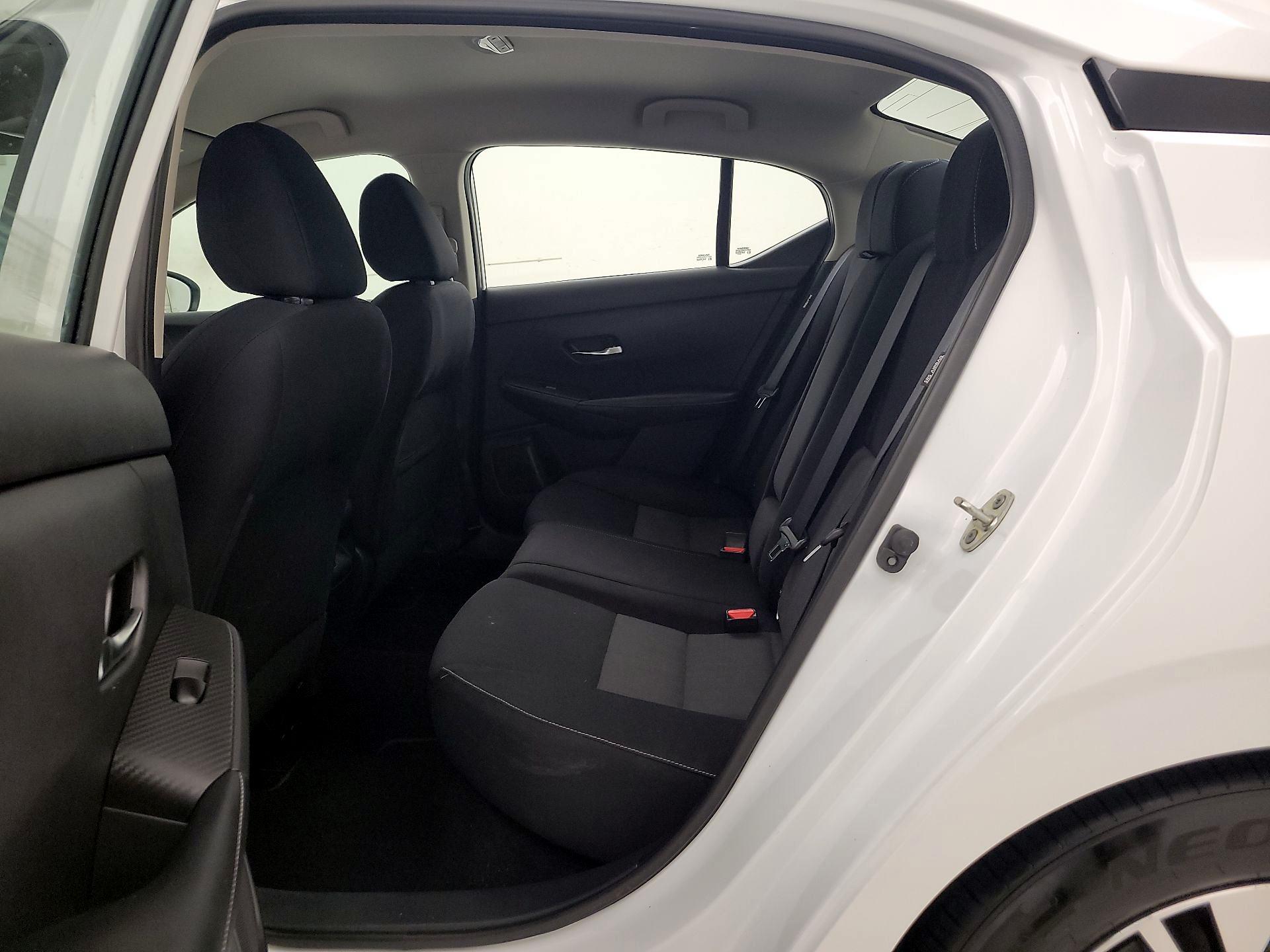 Thumbnail: 2020 Nissan Sentra - 19