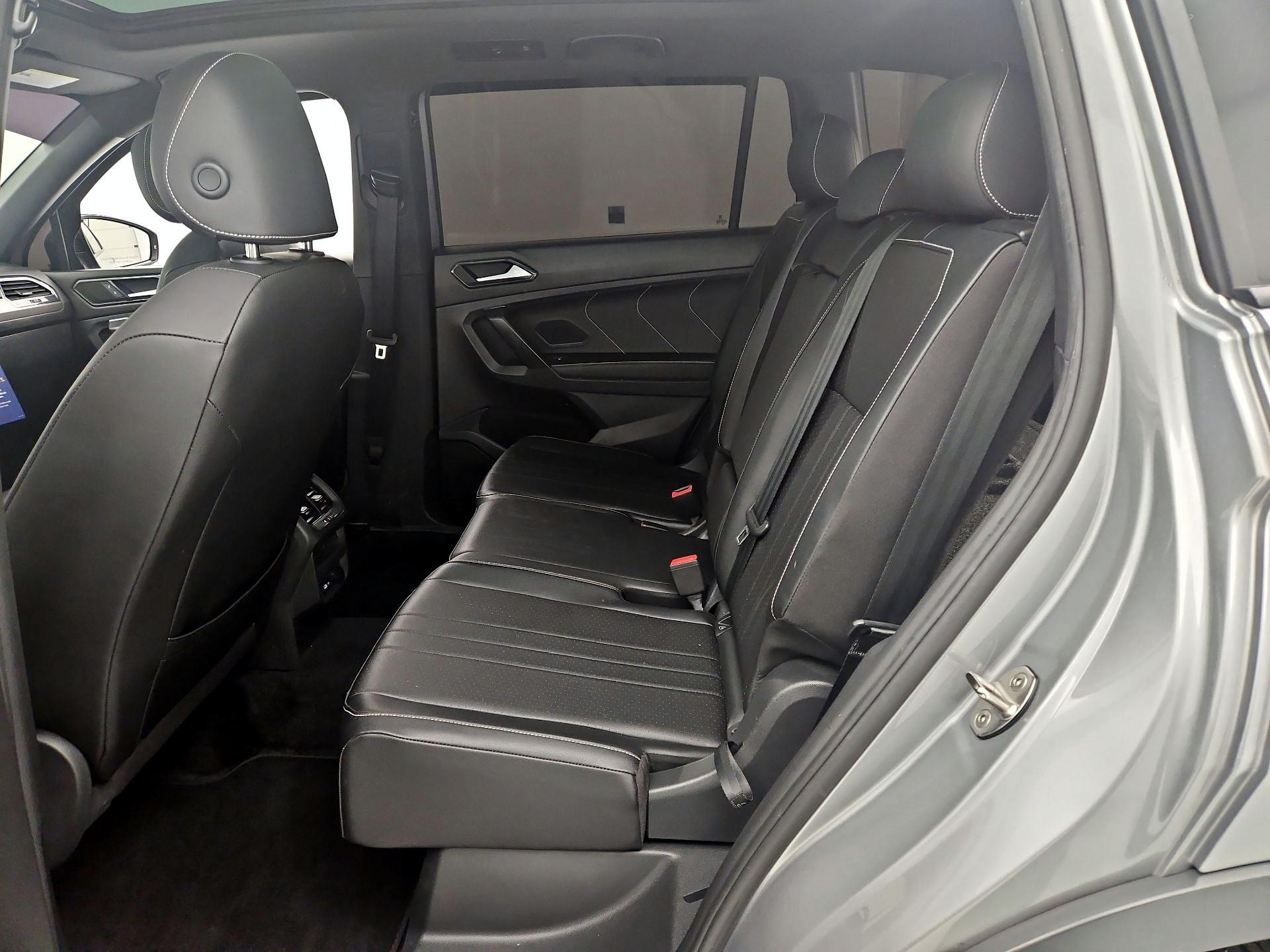 Thumbnail: 2023 Volkswagen Tiguan - 20